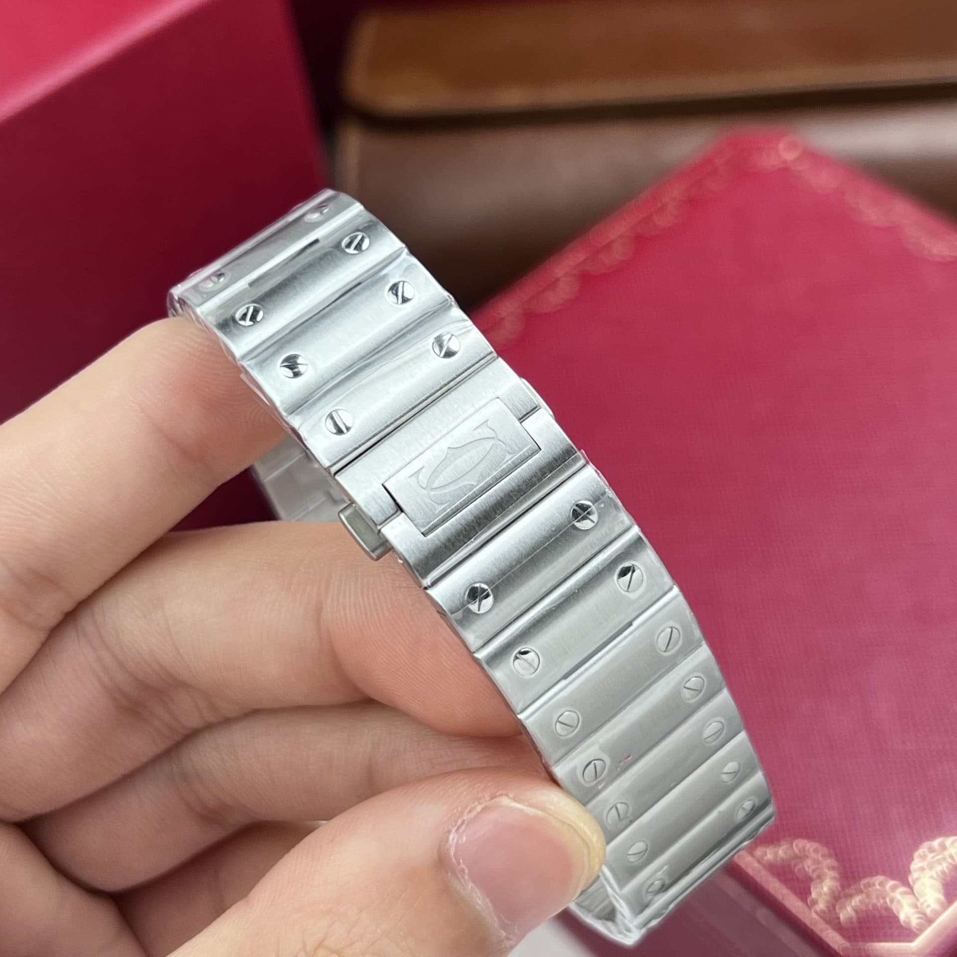 Dong-Ho-Cartier-Rep-11-1