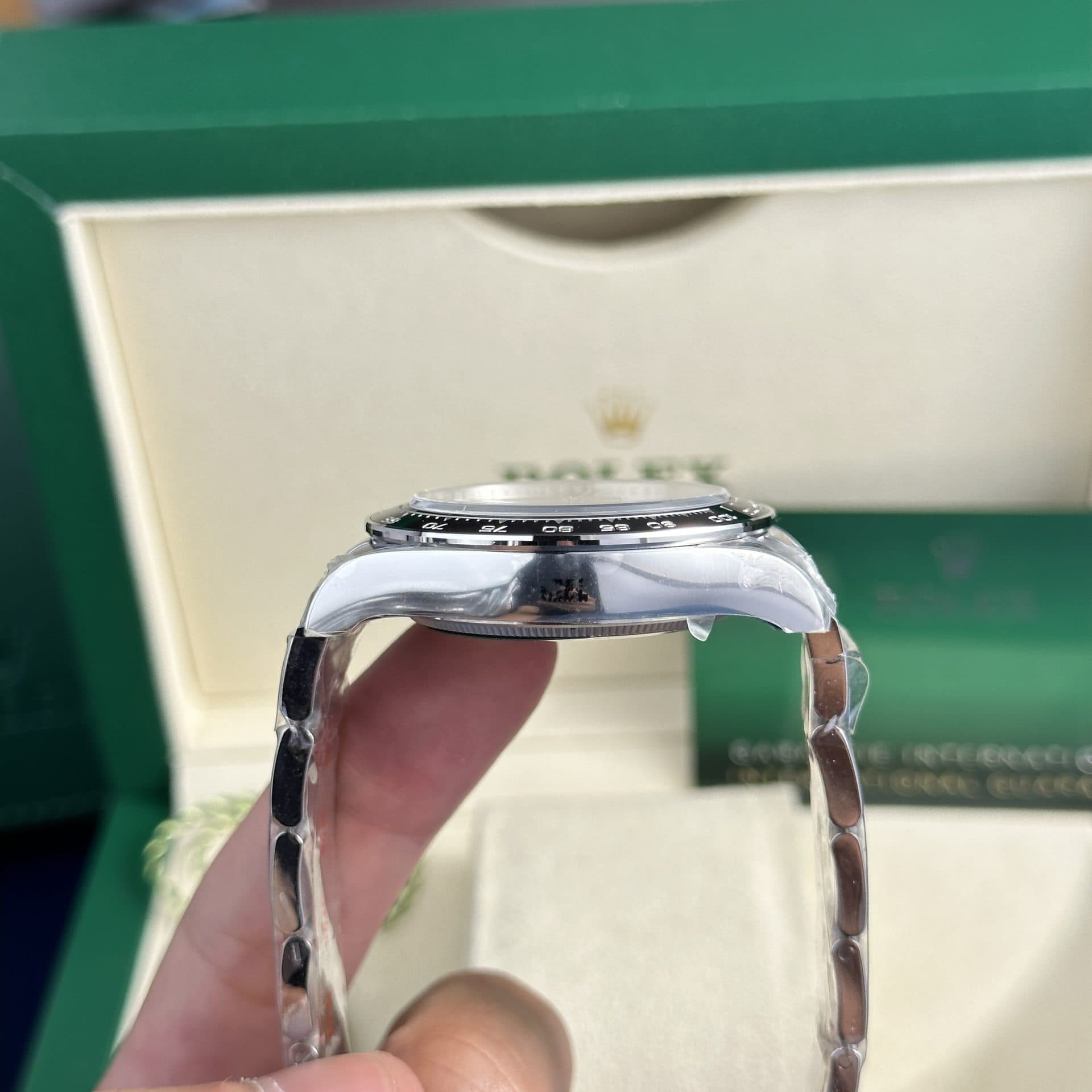 Dong-Ho-Rolex-FAke-2