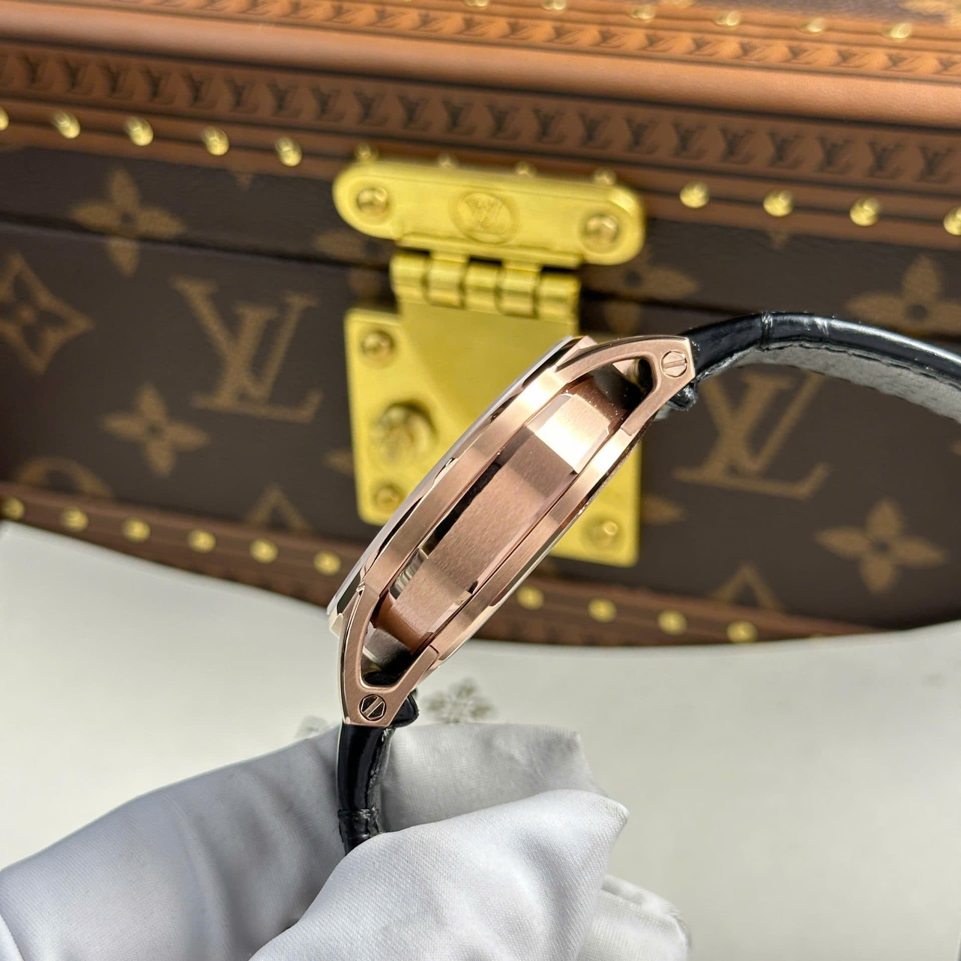 Dong-Ho-Audemars-Piguet-26600-Tourbillon-Openworked-Replica-11-May-Co-Cot-Tay-41mm-1-1