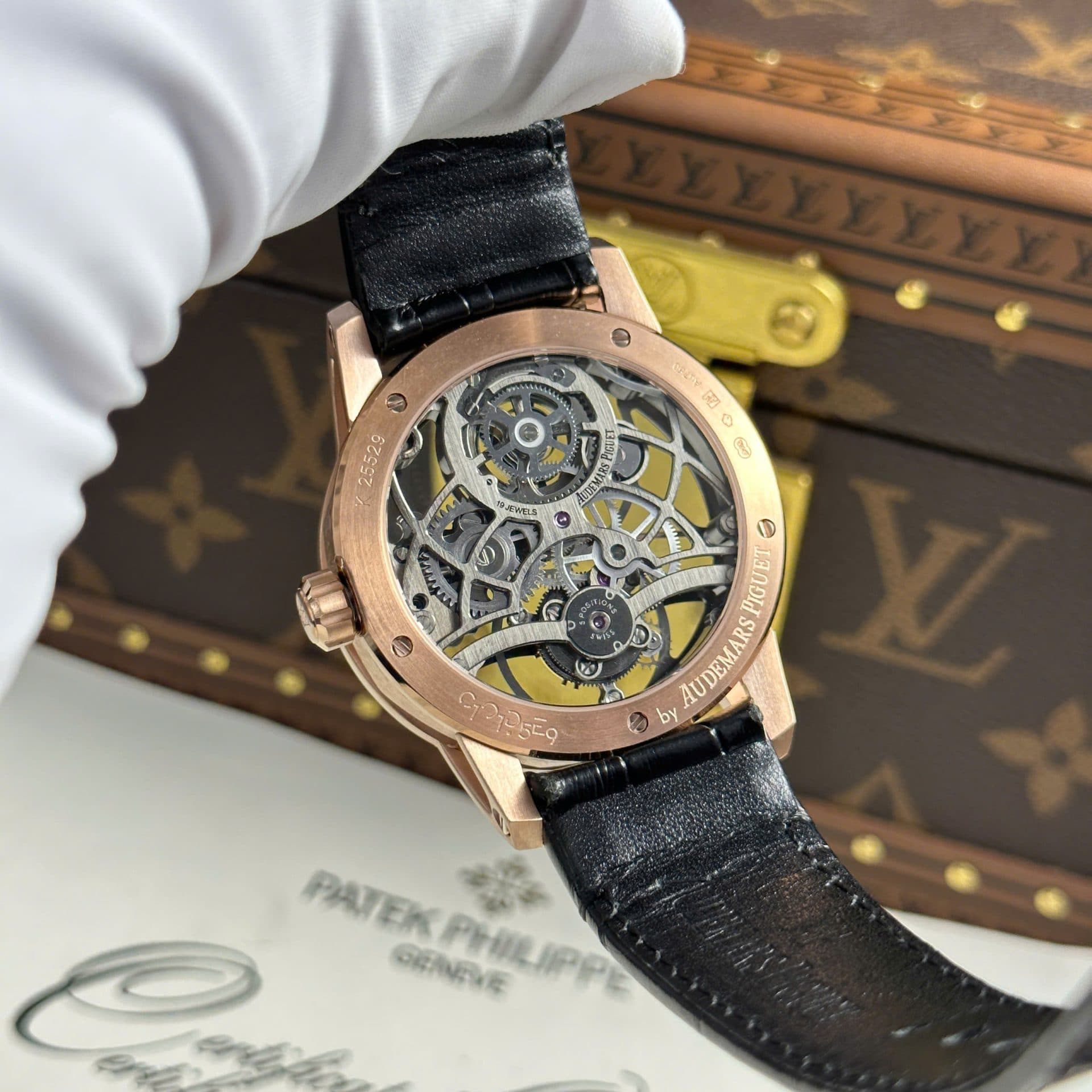 Dong-Ho-Audemars-Piguet-26600-Tourbillon-Openworked-Replica-11-May-Co-Cot-Tay-41mm-10-1
