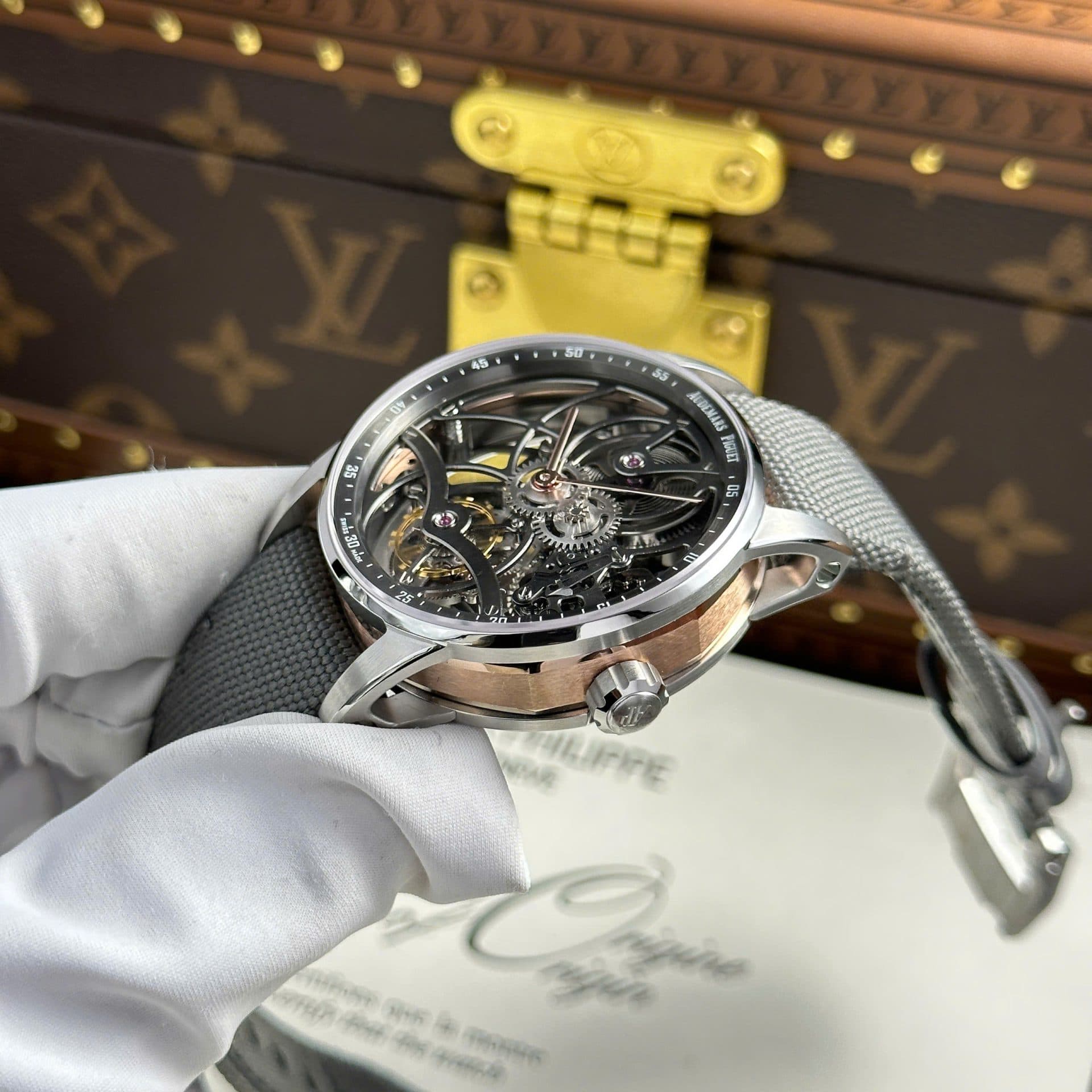 Dong-Ho-Audemars-Piguet-26600-Tourbillon-Openworked-Replica-11-May-Lo-Co-41mm-4-1