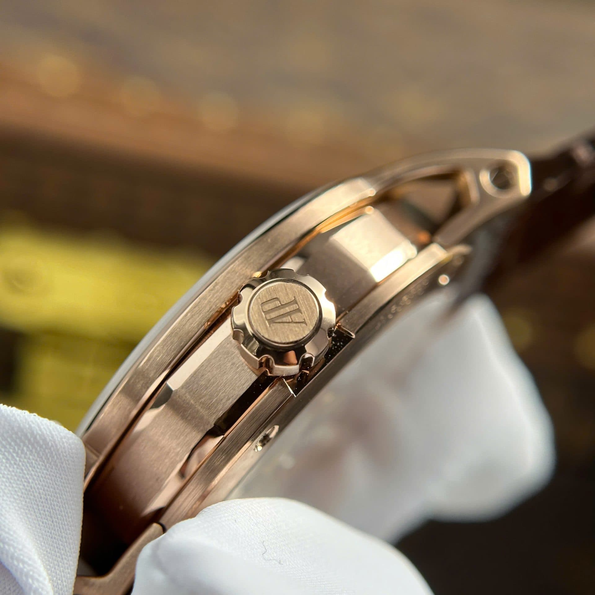 Dong-Ho-Audemars-Piguet-Rep-11-Cao-Cap-Code-11.59-Selfwinding-15210OR-Mat-Trang-Nha-May-APS-41mm-6-1
