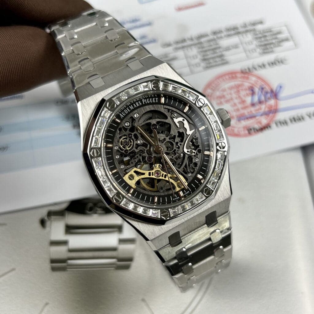 Dong-Ho-Audemars-Piguet-Royal-Oak-15412BC-Skeleton-Do-Moissanite-7-1