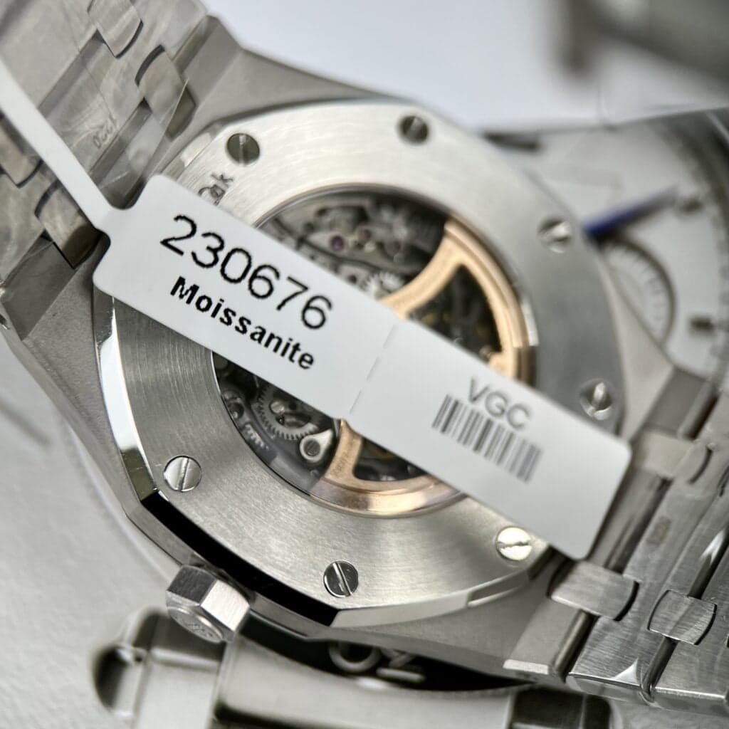 Dong-Ho-Audemars-Piguet-Royal-Oak-15412BC-Skeleton-Do-Moissanite-9-1