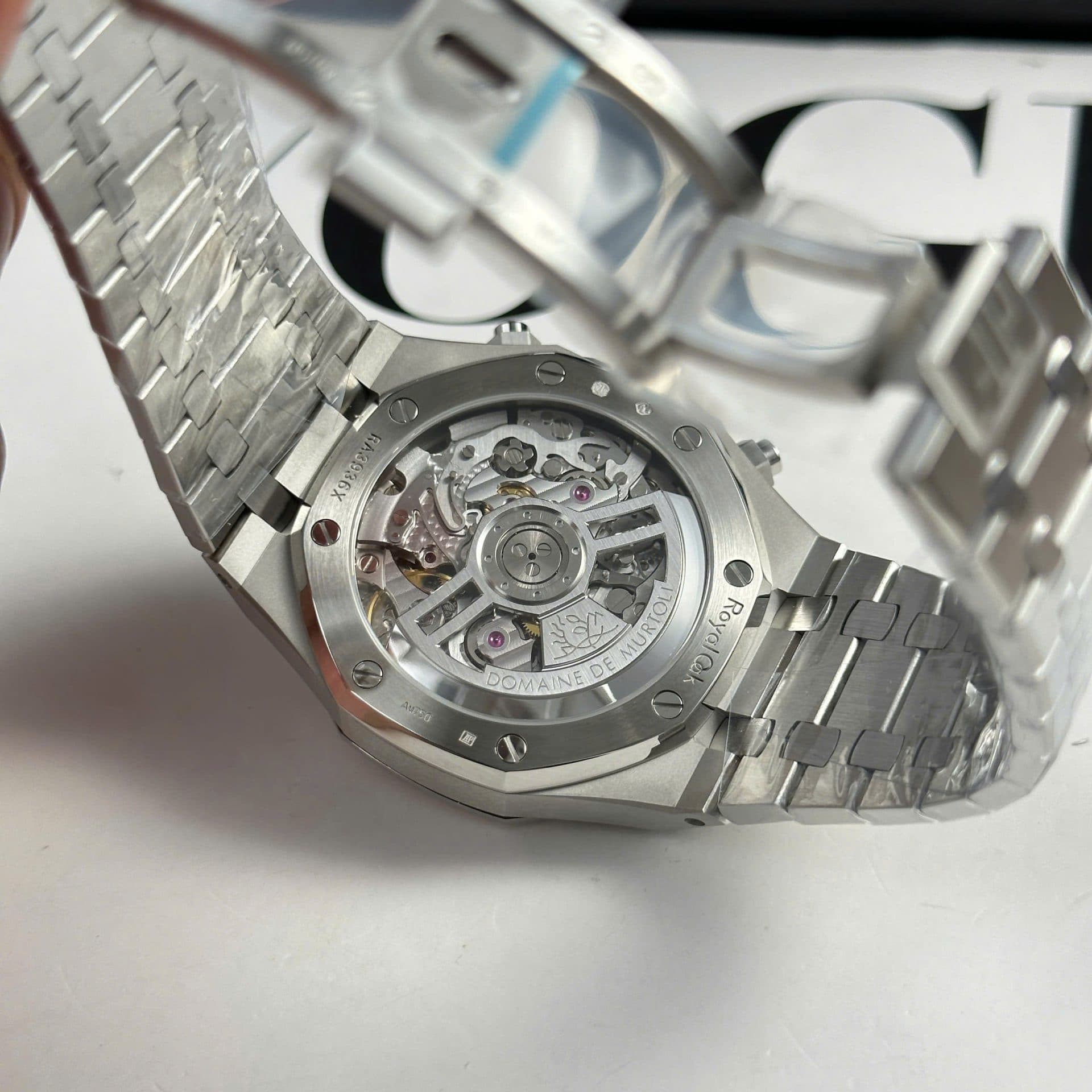 Dong-Ho-Audemars-Piguet-Royal-Oak-26240ST-Rep-1-1-Mat-So-Tim-May-Mong-New-2025-41mm-11-1