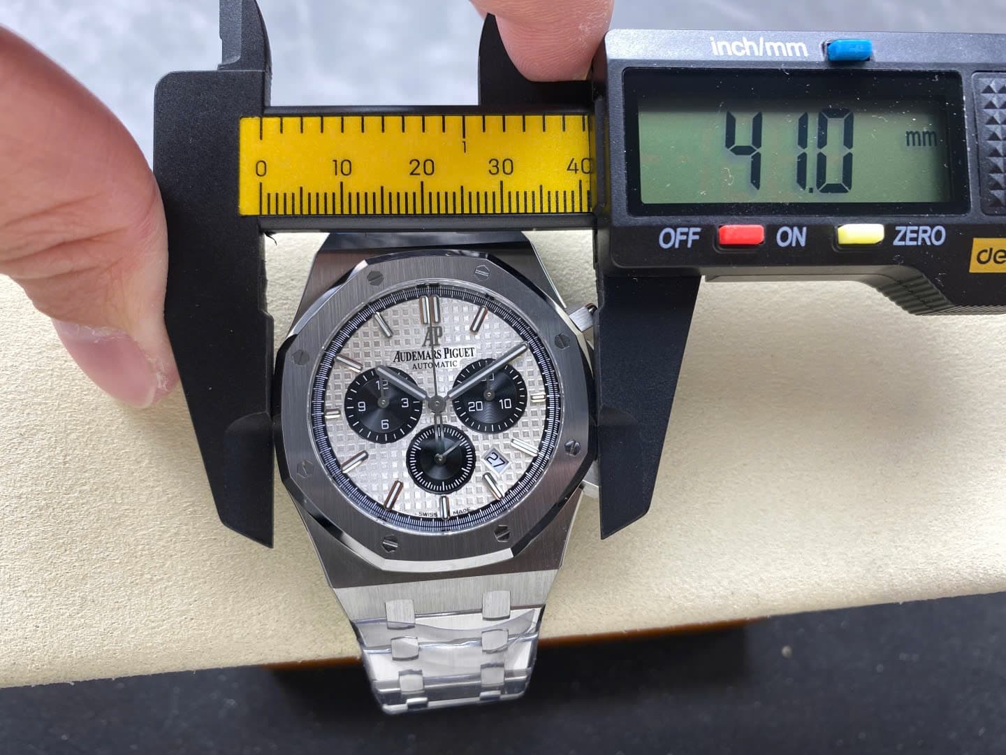 Dong-Ho-Audemars-Piguet-Royal-Oak-26331ST-Rep-11-Cao-Cap-Mat-Trang-Nha-May-APS-New-2025-41mm-13-1