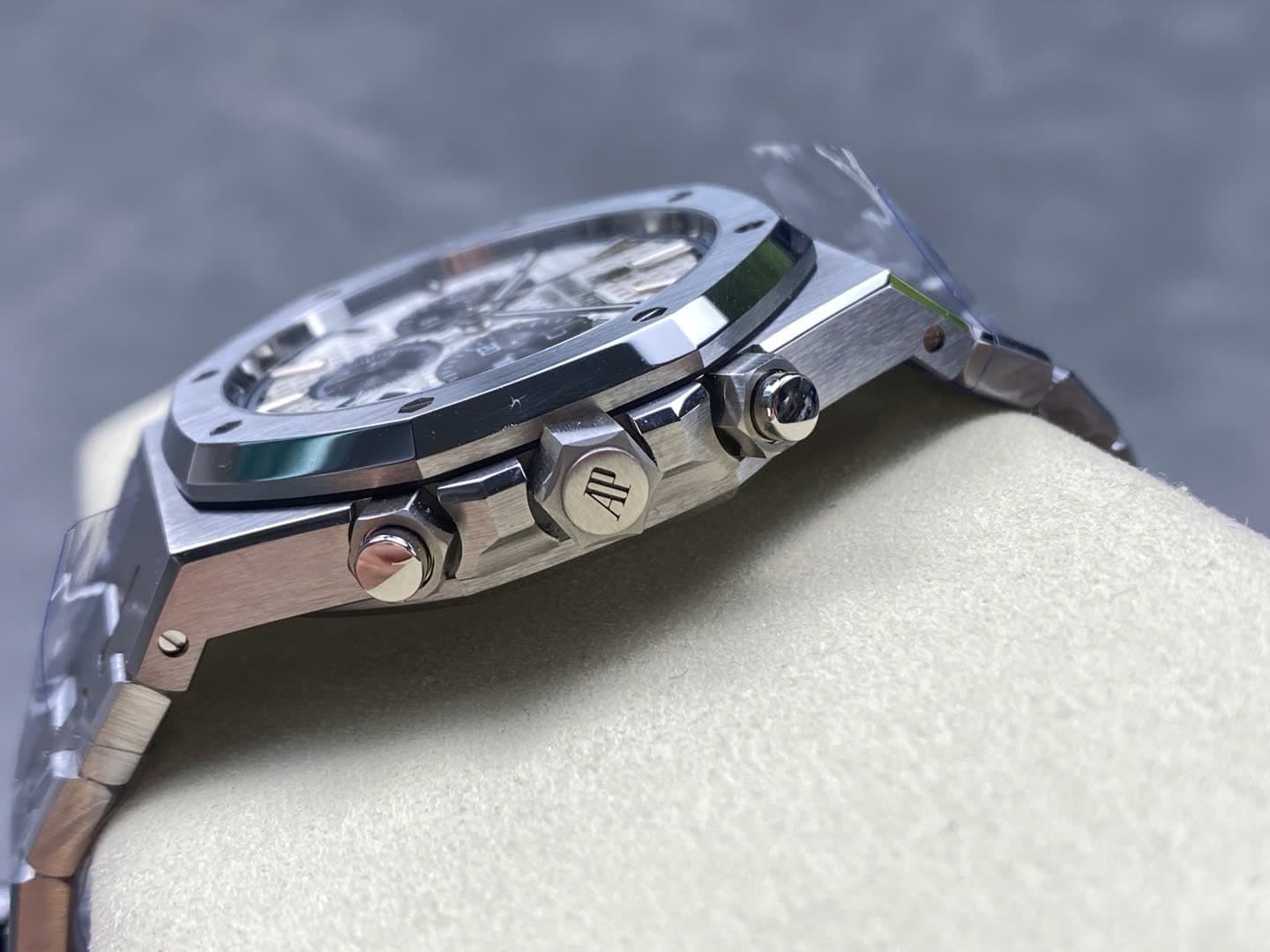 Dong-Ho-Audemars-Piguet-Royal-Oak-26331ST-Rep-11-Cao-Cap-Mat-Trang-Nha-May-APS-New-2025-41mm-8-1