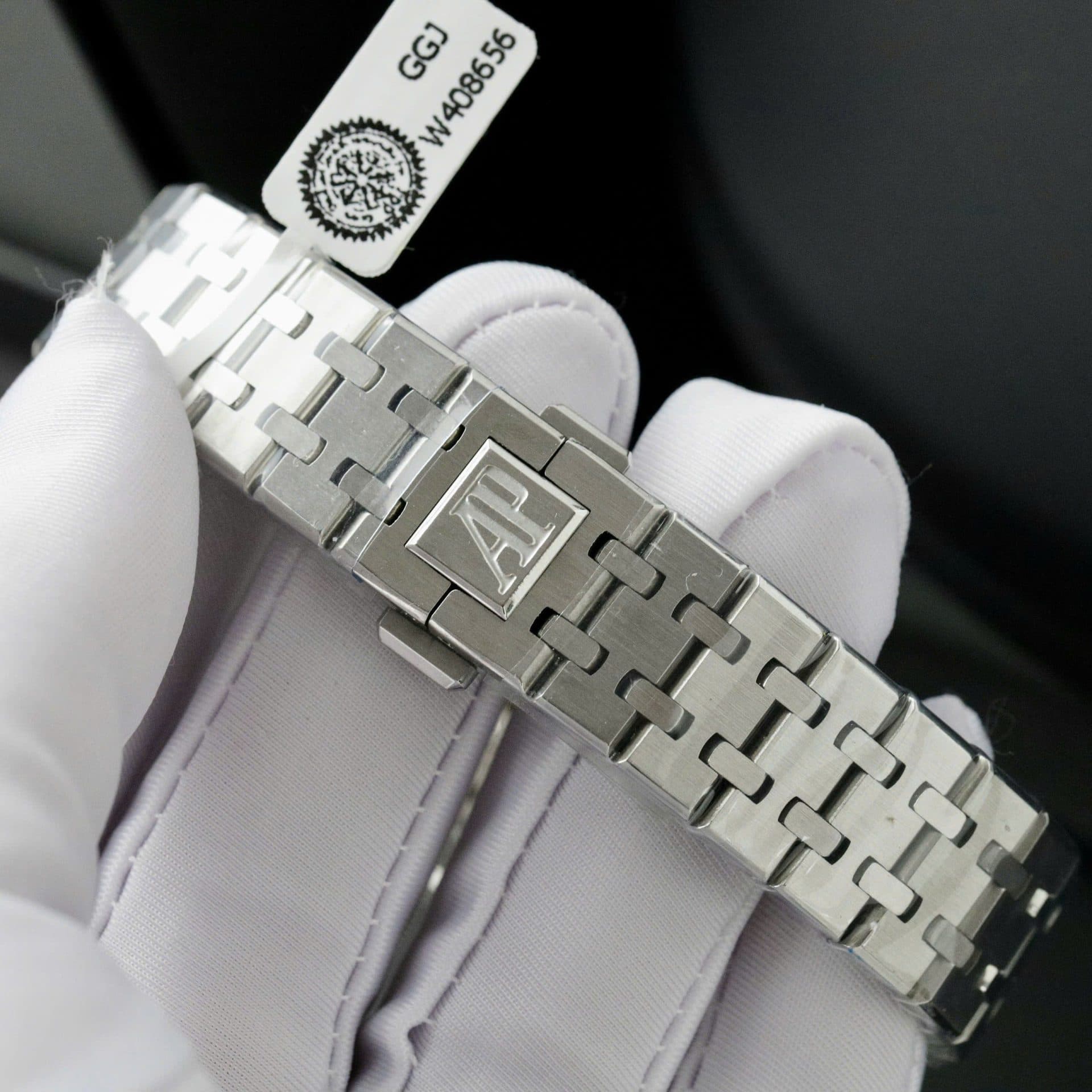 Dong-Ho-Audemars-Piguet-Royal-Oak-Che-Tac-Mat-Xanh-Bang-Vien-Dinh-Kim-Cuong-Moissanite-34mm-9-1
