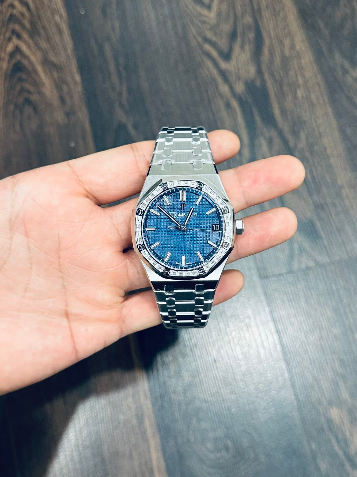 Dong-Ho-Audemars-Piguet-Royal-Oak-Dinh-Kim-Moissanite-41mm-9-1
