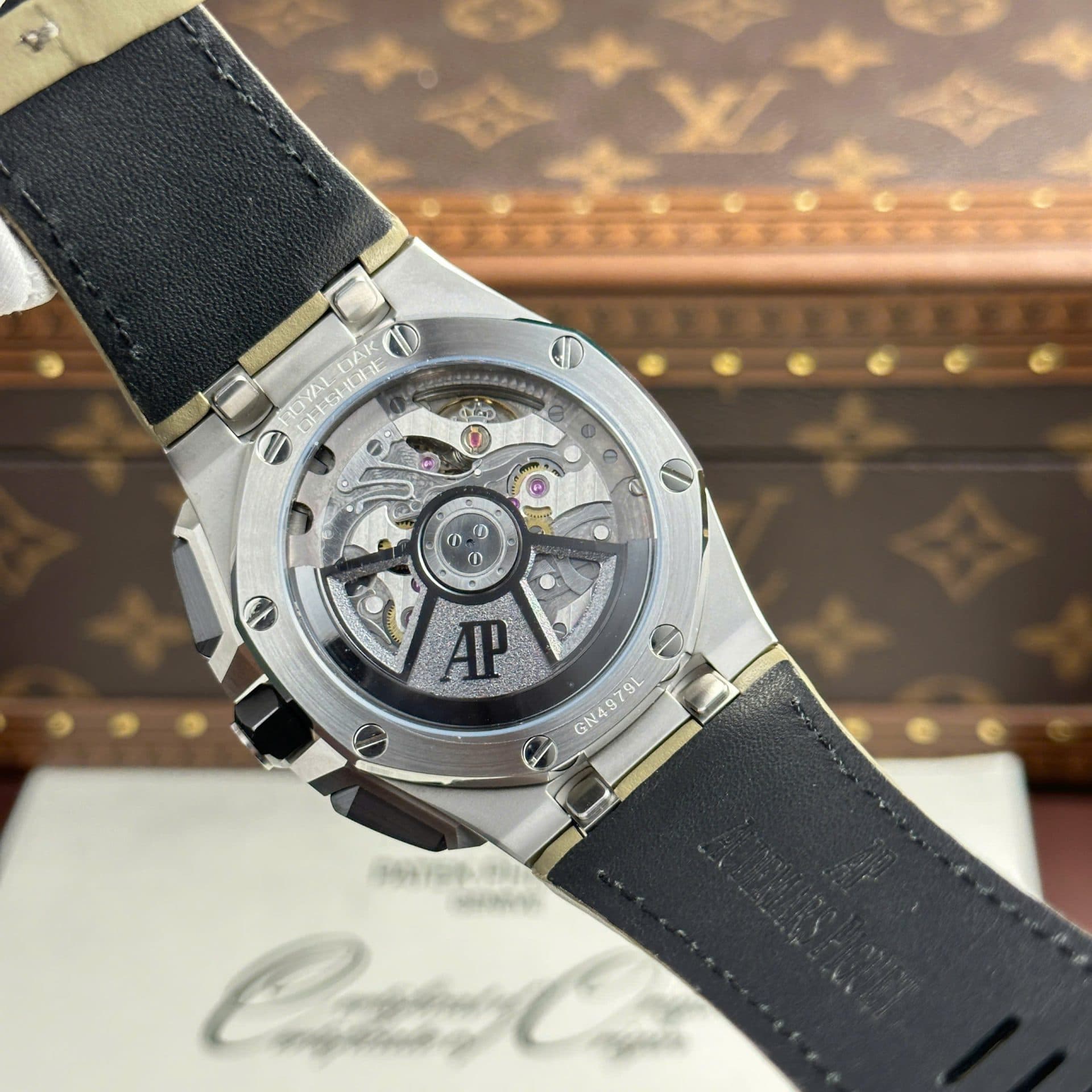 Dong-Ho-Audemars-Piguet-Royal-Oak-Offshore-Chronograph-26420-Rep-1-1-Mat-Xam-Nha-May-APP-43mm-11-1
