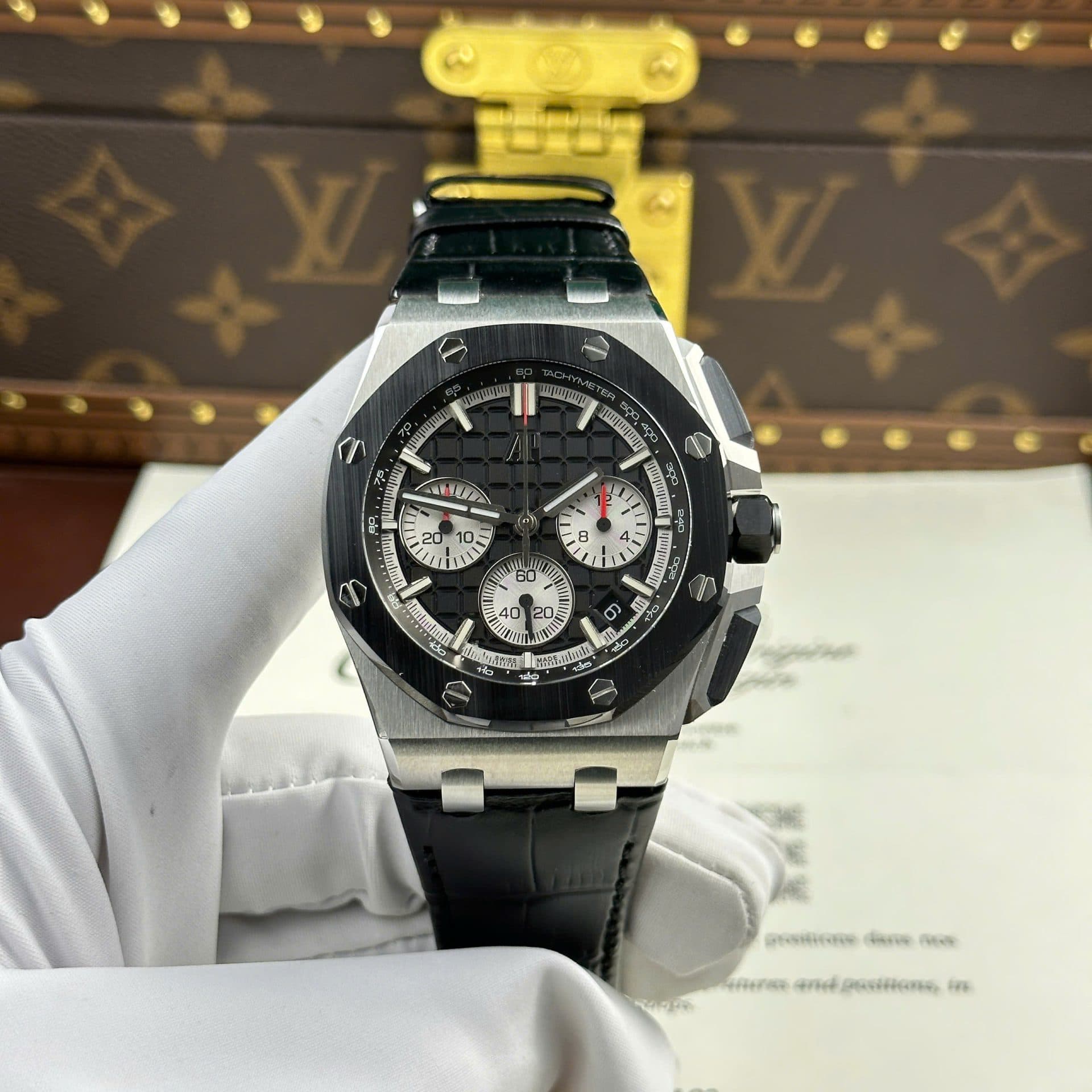 Dong-Ho-Audemars-Piguet-Royal-Oak-Offshore-Chronograph-26420-Rep-11-Cao-Cap-Mat-Den-Nha-May-APP-43mm-3-1
