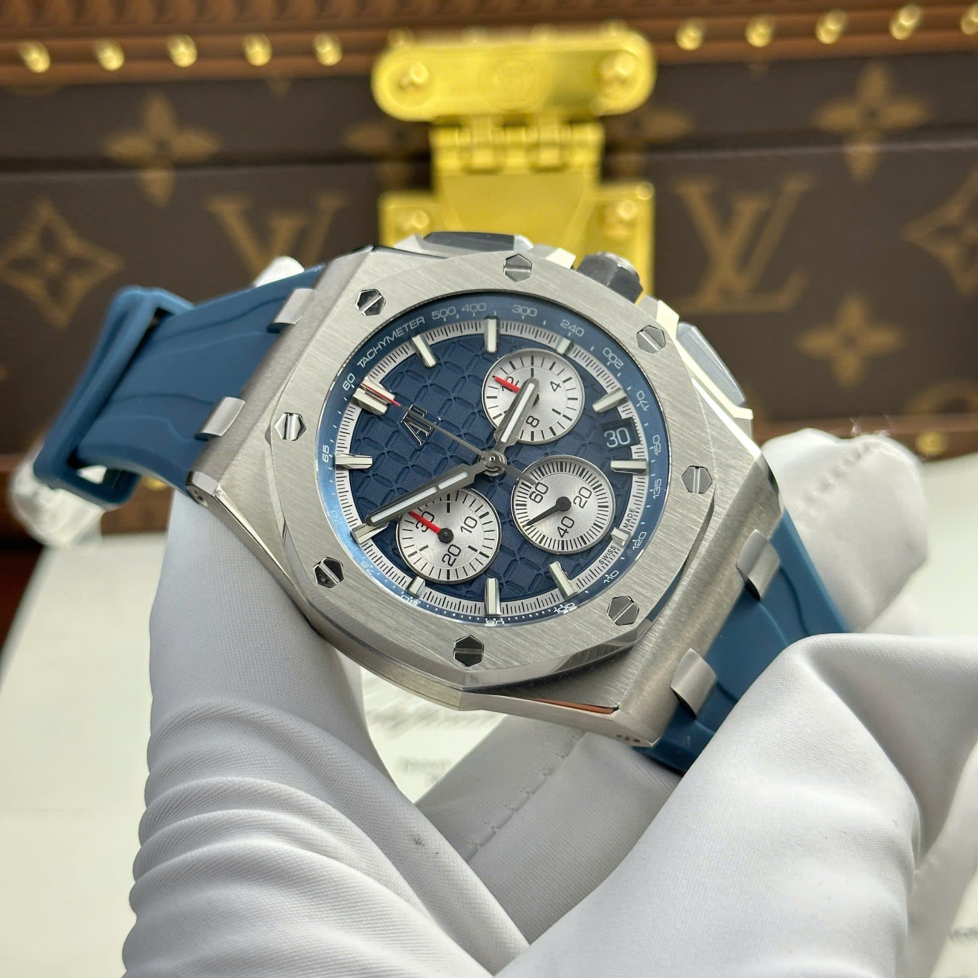 Dong-Ho-Audemars-Piguet-Royal-Oak-Offshore-Chronograph-26420-Replica-11-Mat-Xanh-Nha-May-APP-43mm-5-1