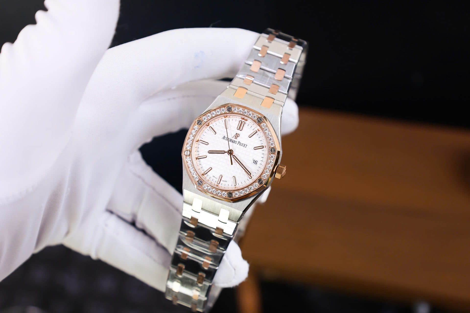 Dong-Ho-Audemars-Piguet-Royal-Oak-Rep-11-Cao-Cap-Nu-May-Co-Tu-Dong-34mm-2-1