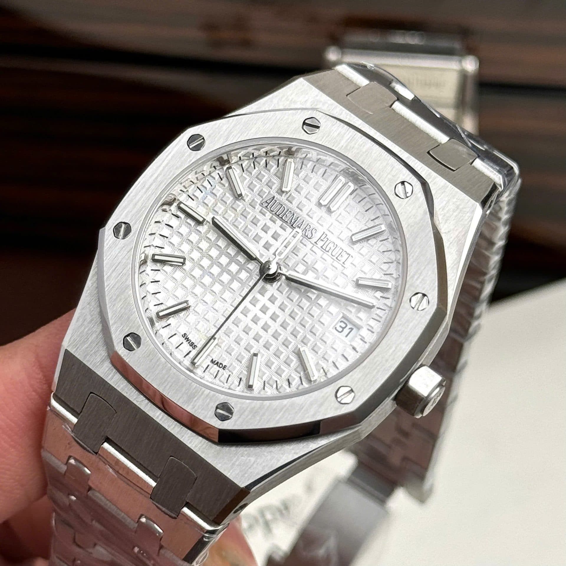 Dong-Ho-Audemars-Piguet-Royal-Oak-Replica-11-Mat-Trang-May-Co-Automatic-34mm-3-1