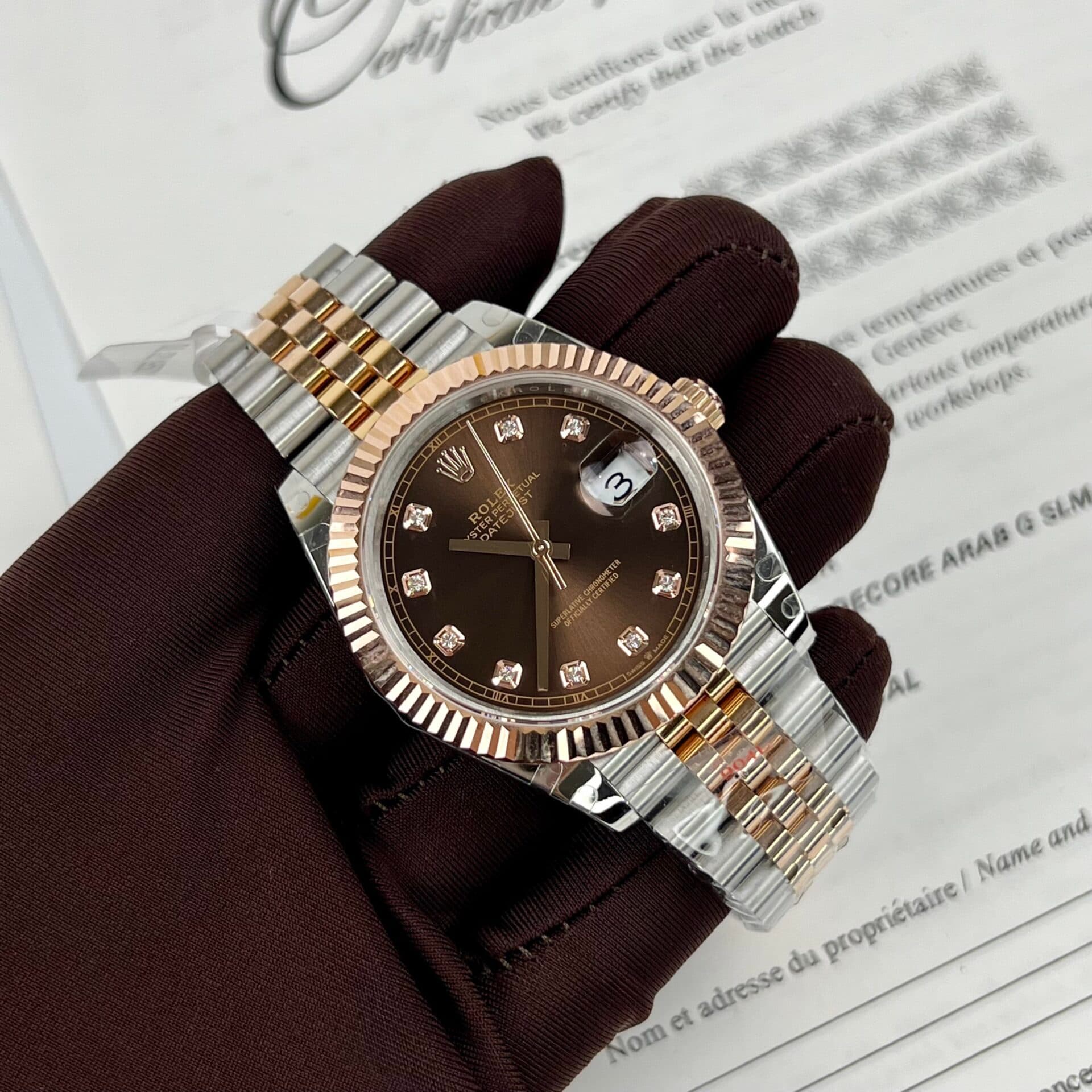 Dong-Ho-Boc-Vang-Rolex-DateJust-Mat-So-Chocolate-Dinh-Da-Nha-May-GM-41mm-2-1
