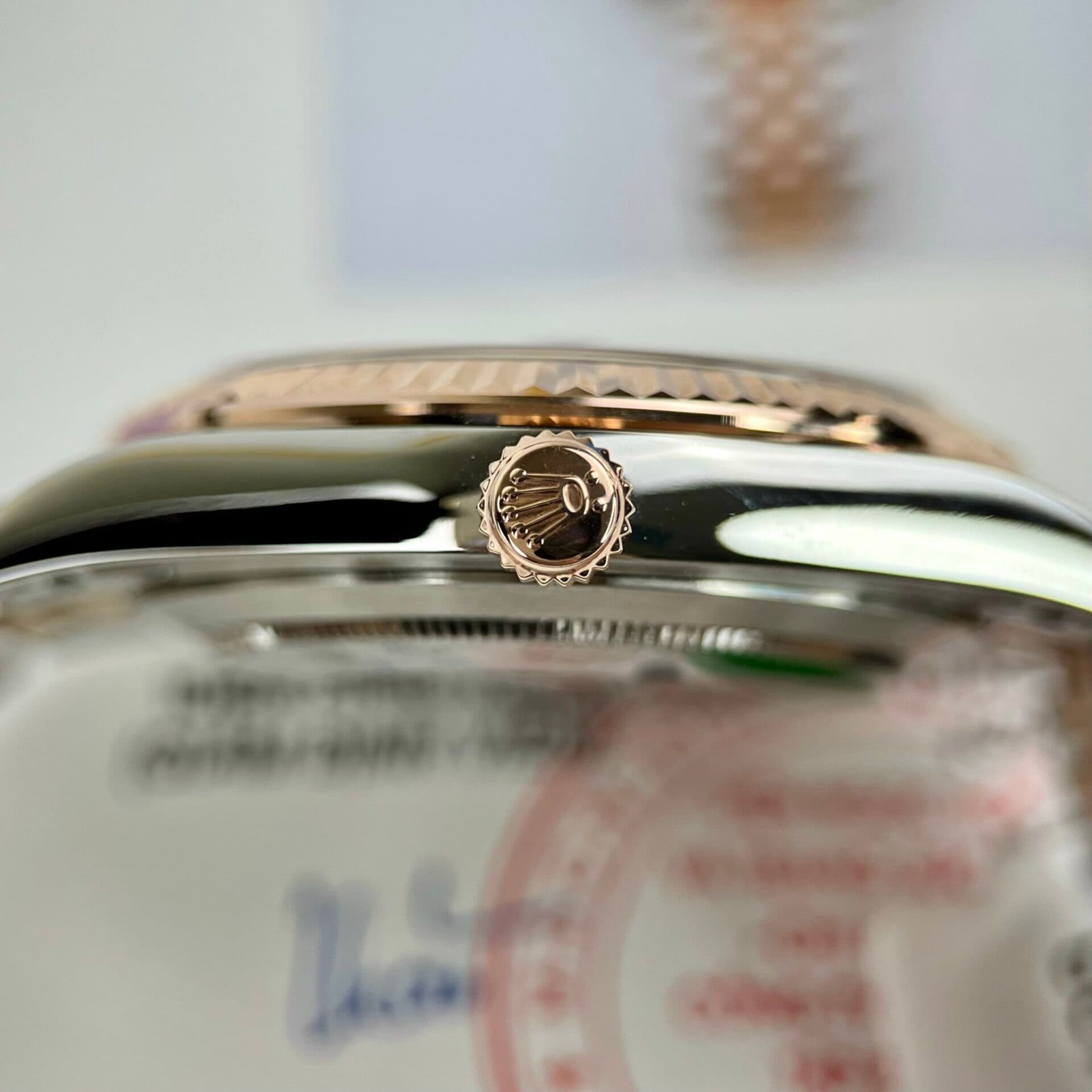 Dong-Ho-Boc-Vang-Rolex-DateJust-Mat-So-Chocolate-Dinh-Da-Nha-May-GM-41mm-9-1