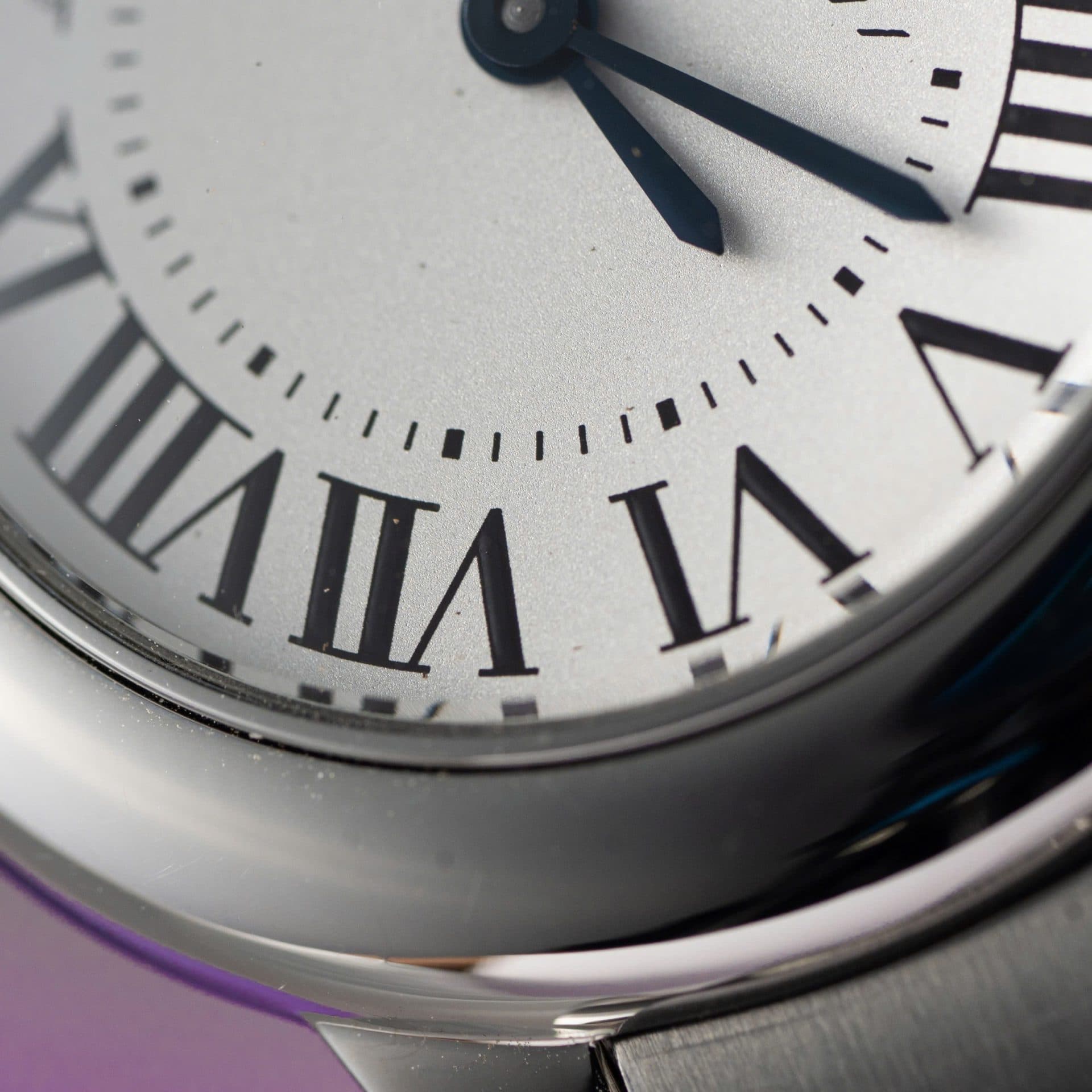 Dong-Ho-Cartier-Ballon-Bleu-Nu-May-Pin-Thuy-Sy-Day-Kim-Loai-28mm-6-1