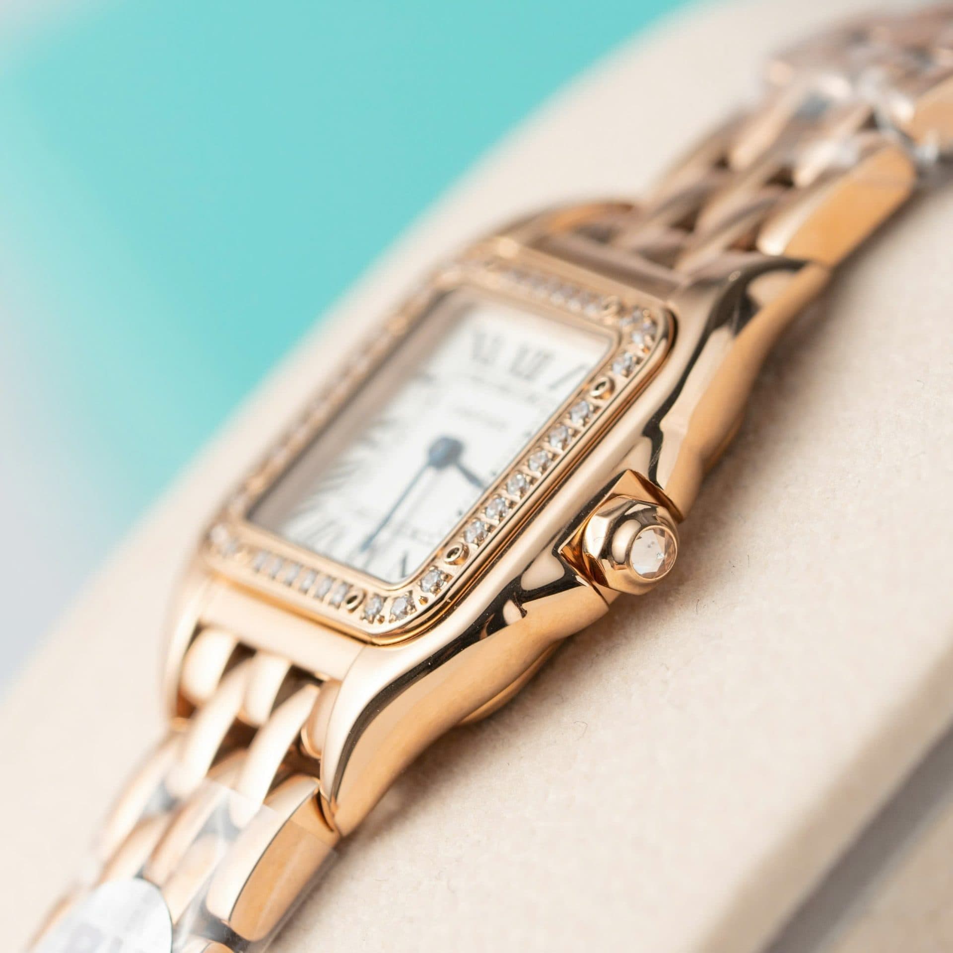 Dong-Ho-Cartier-Panthere-Rep-11-Cao-Cap-Nu-Mau-Vang-Hong-May-Pin-Thuy-Sy-22mm-1-1