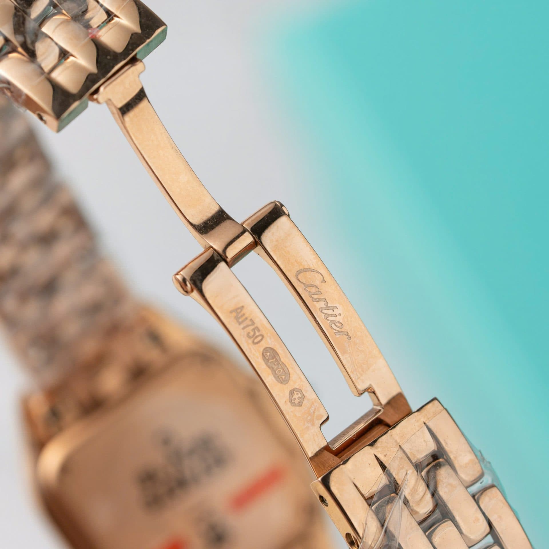 Dong-Ho-Cartier-Panthere-Rep-11-Cao-Cap-Nu-Mau-Vang-Hong-May-Pin-Thuy-Sy-22mm-5-1