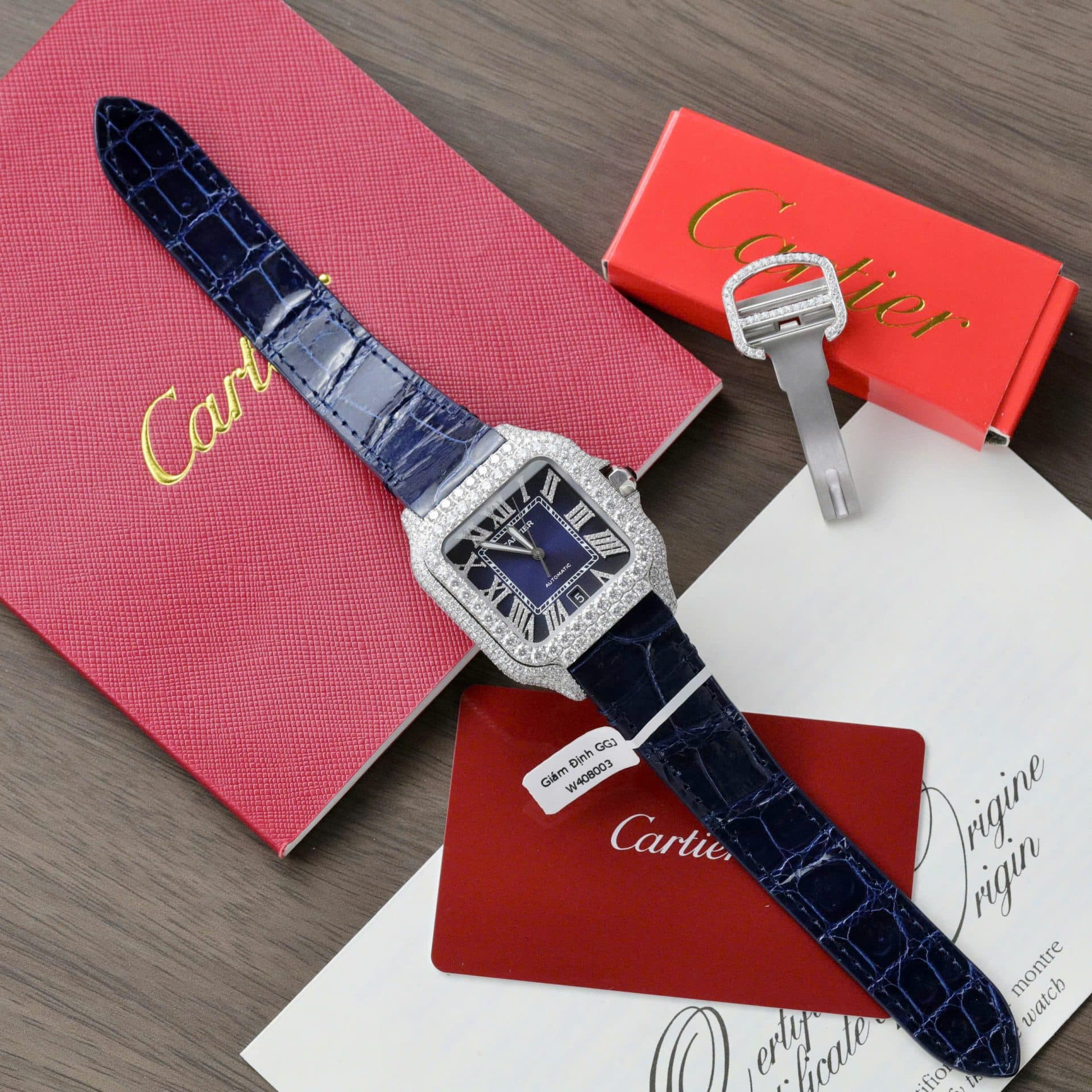 Dong-Ho-Cartier-Santos-Che-Tac-Coc-So-Vo-Dinh-Kim-Cuong-Moissanite-39-2-1