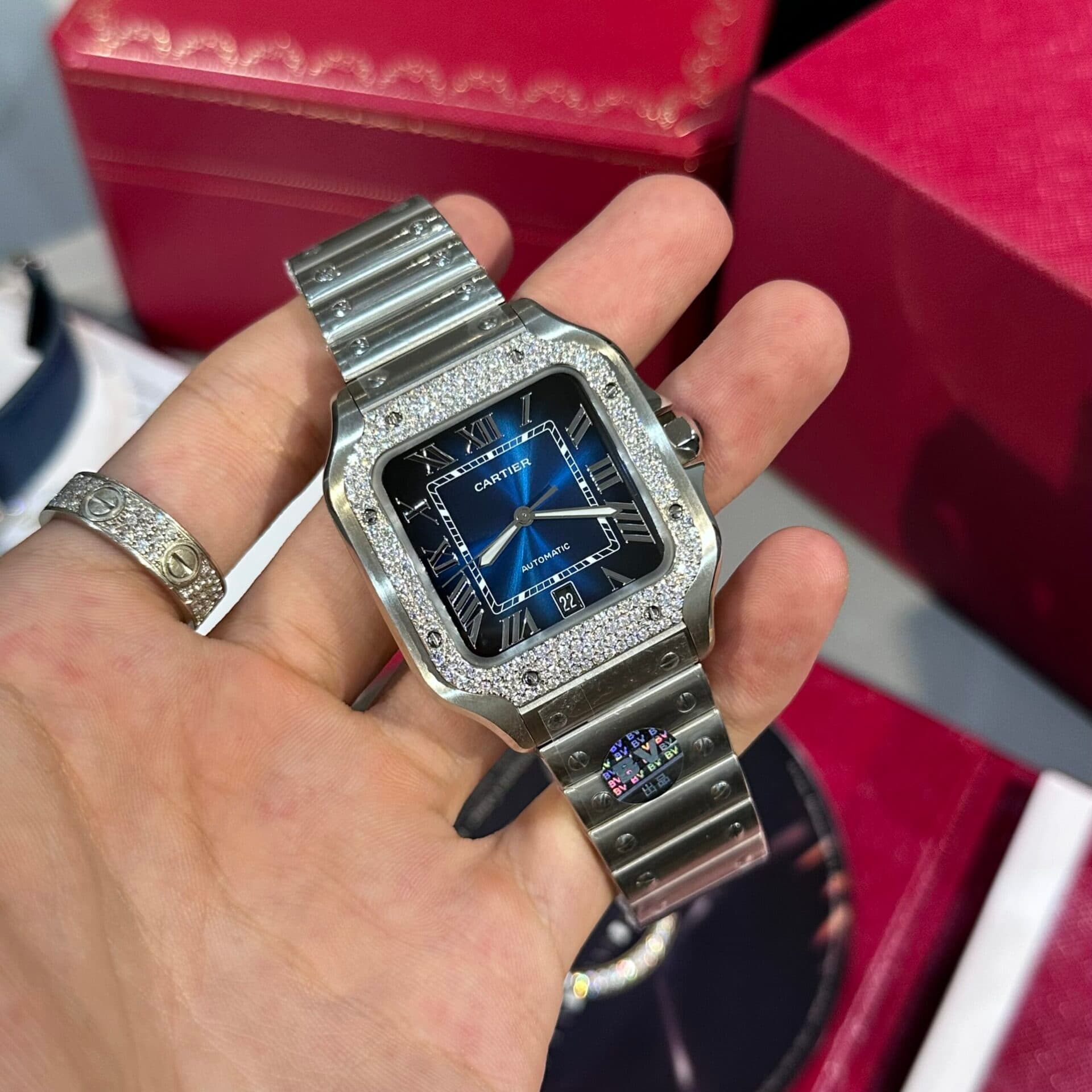 Dong-Ho-Cartier-Santos-Dinh-Kim-Cuong-Moissanite-BVF-39-1-scaled-1