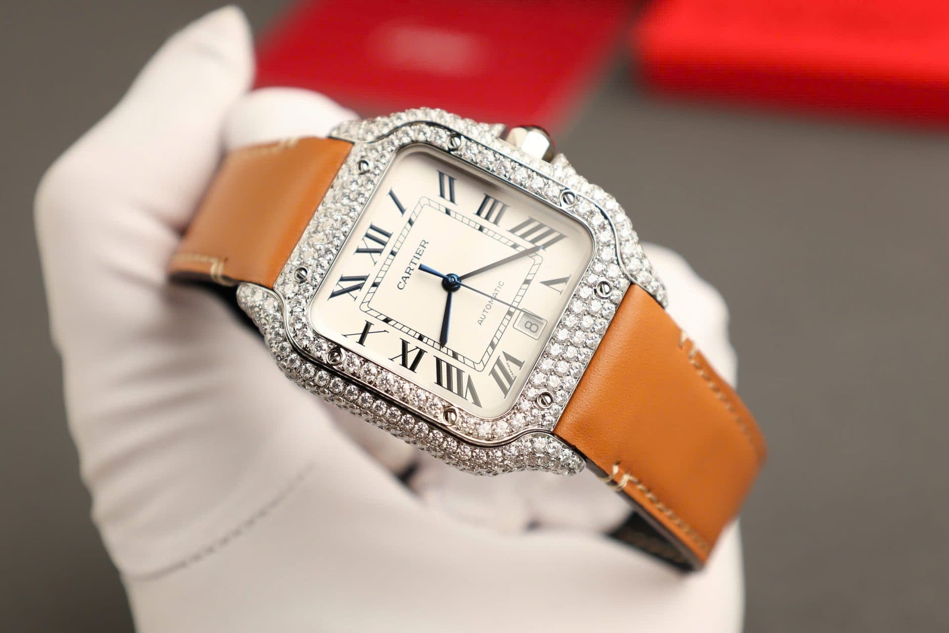 Dong-Ho-Cartier-Santos-Mat-Trang-Che-Tac-Dinh-Full-Kim-Cuong-Moissanite-Nha-May-BV-39-4-1