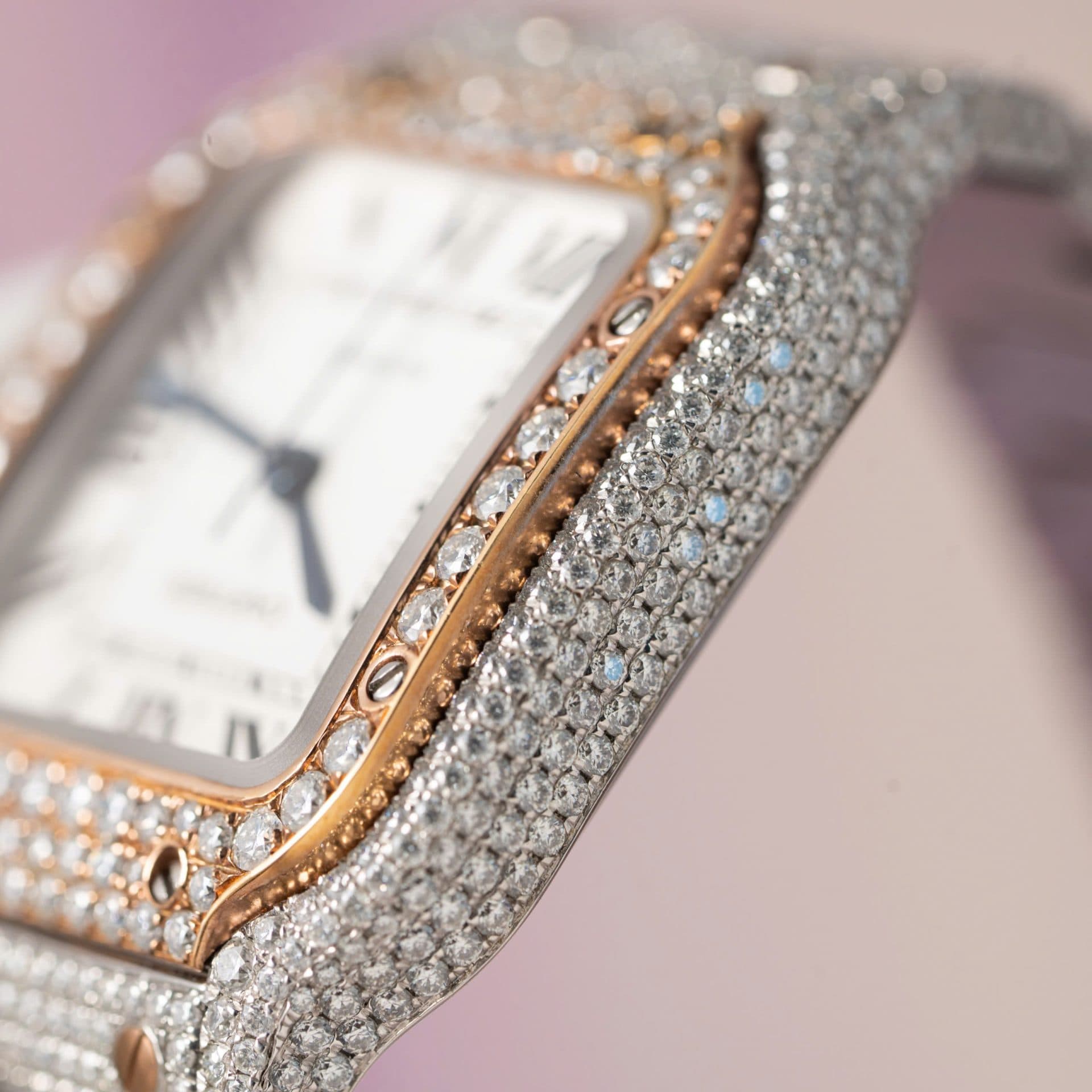 Dong-Ho-Cartier-Santos-Nu-Che-Tac-Full-Kim-Cuong-Moissanite-Hong-Kong-35mm-2-1