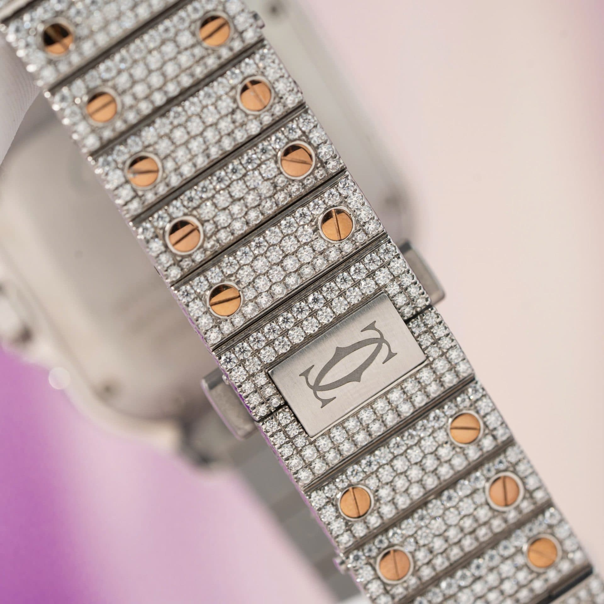 Dong-Ho-Cartier-Santos-Nu-Che-Tac-Full-Kim-Cuong-Moissanite-Hong-Kong-35mm-3-1