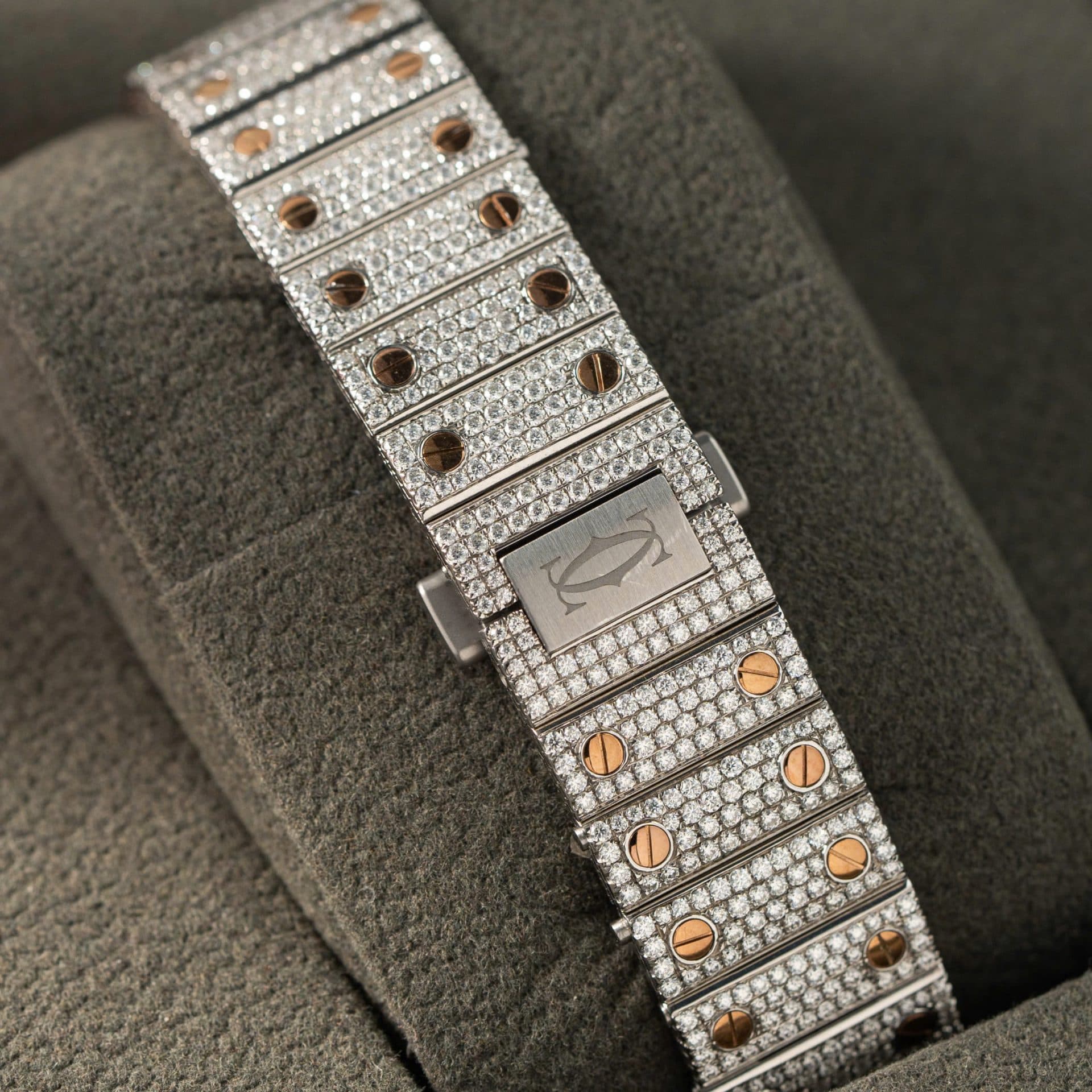 Dong-Ho-Cartier-Santos-Nu-Che-Tac-Full-Kim-Cuong-Moissanite-Hong-Kong-35mm-6-1