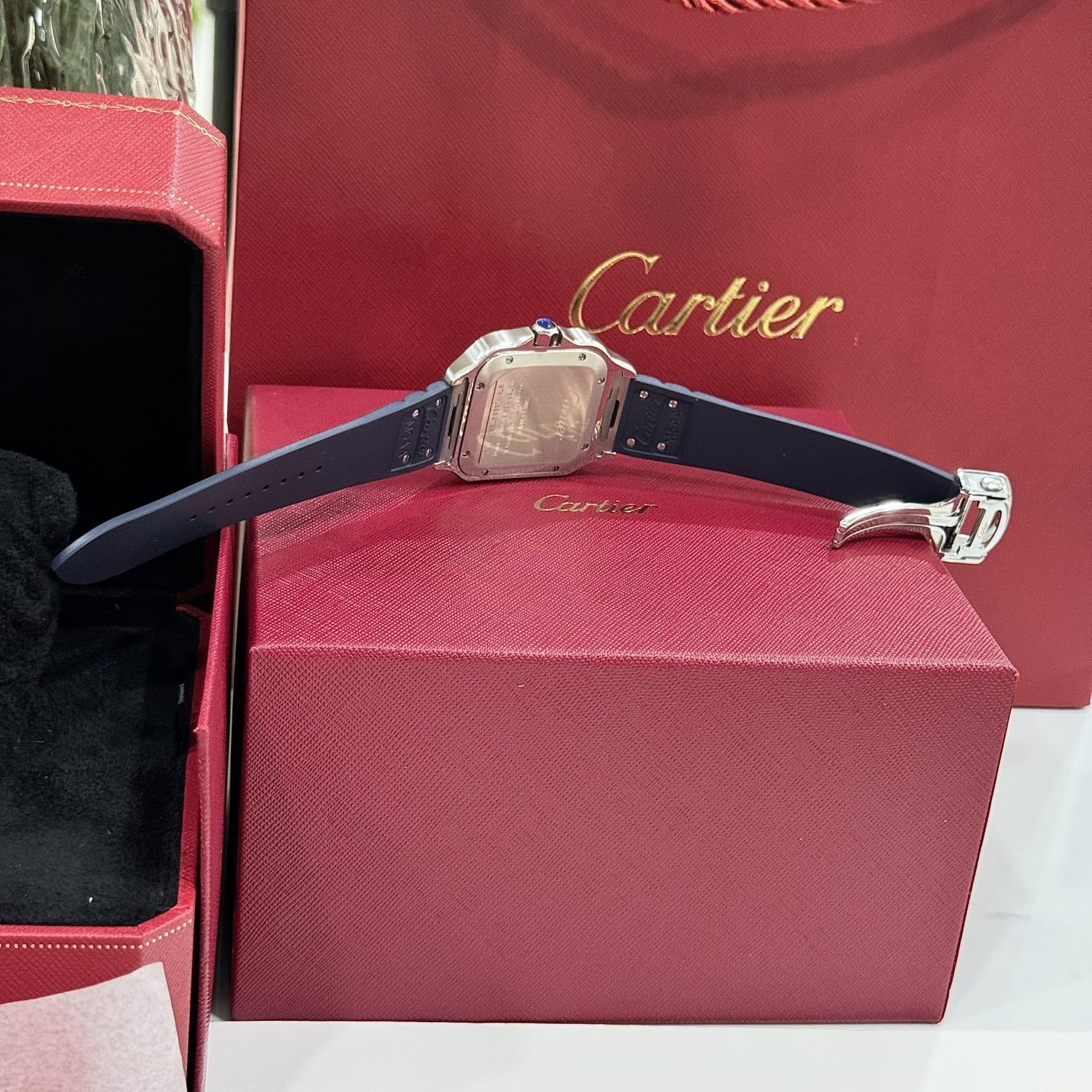 Dong-Ho-Cartier-Santos-Replica-11-Nam-Mat-Trang-Day-Cao-Su-BV-Factory-39-3-1