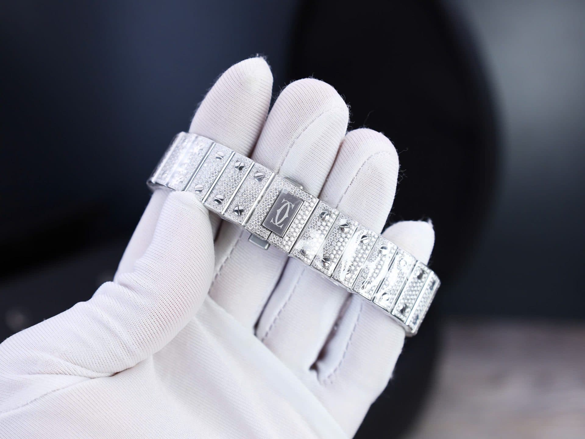 Dong-Ho-Che-Tac-Cartier-Santos-Dinh-Full-Kim-Cuong-Moissanite-Hong-Kong-35mm-9-1