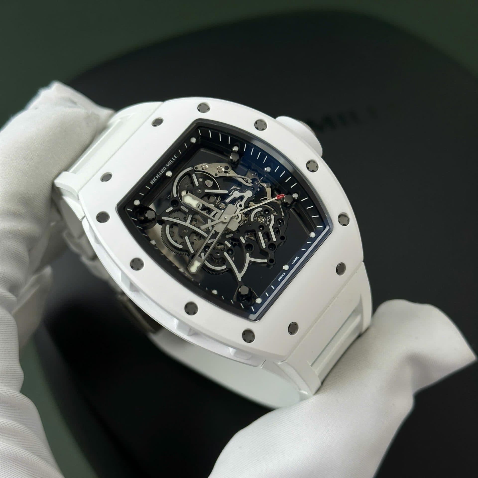 Dong-Ho-Che-Tac-Richard-Mille-RM055-Vo-Gom-Trang-Day-Cao-Su-Nha-May-ZF-45mm-1-1