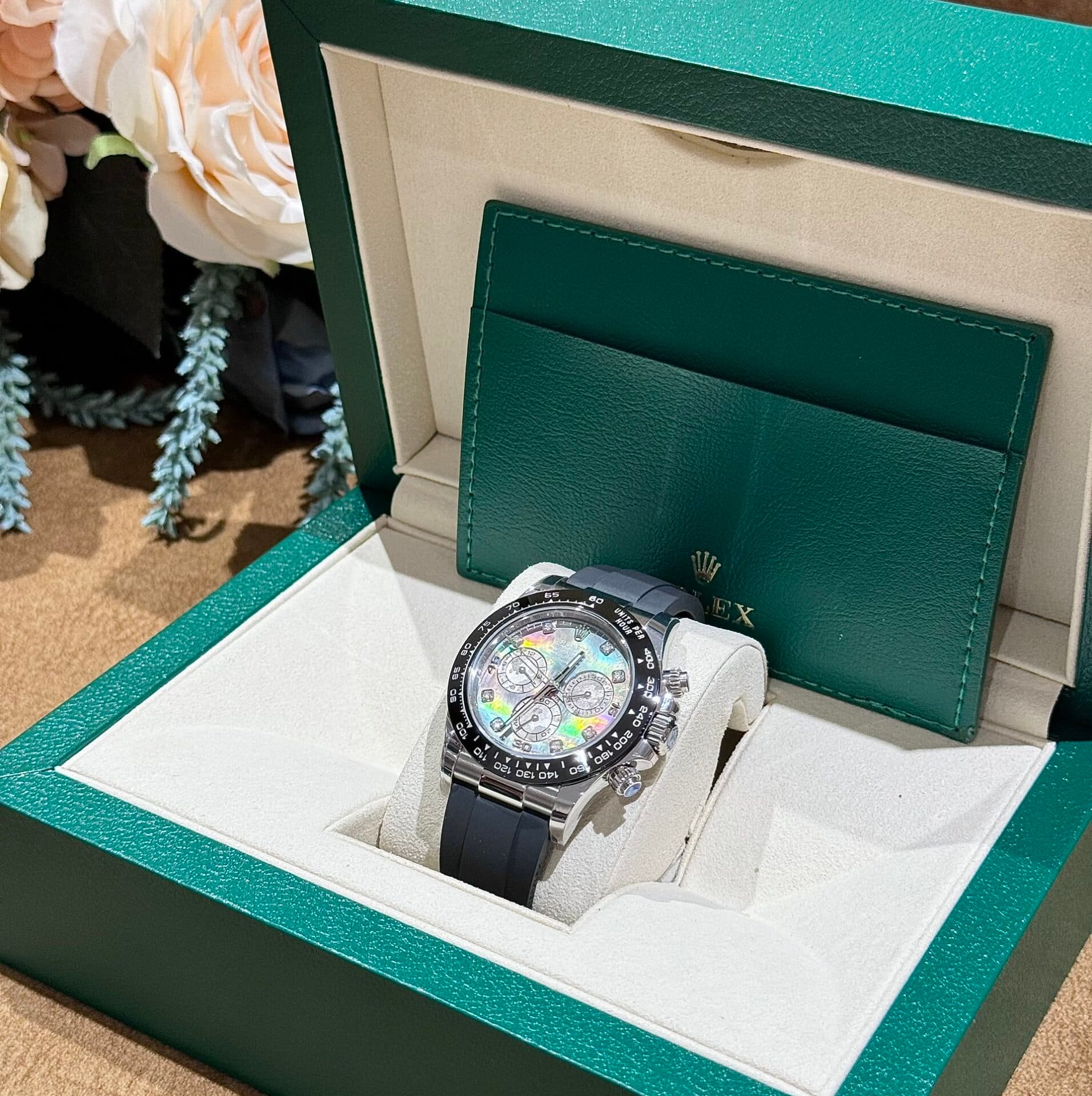 Dong-Ho-Kham-Trai-Rolex-Daytona-Coc-So-Kim-Cuong-Moissanite-40mm-2-1