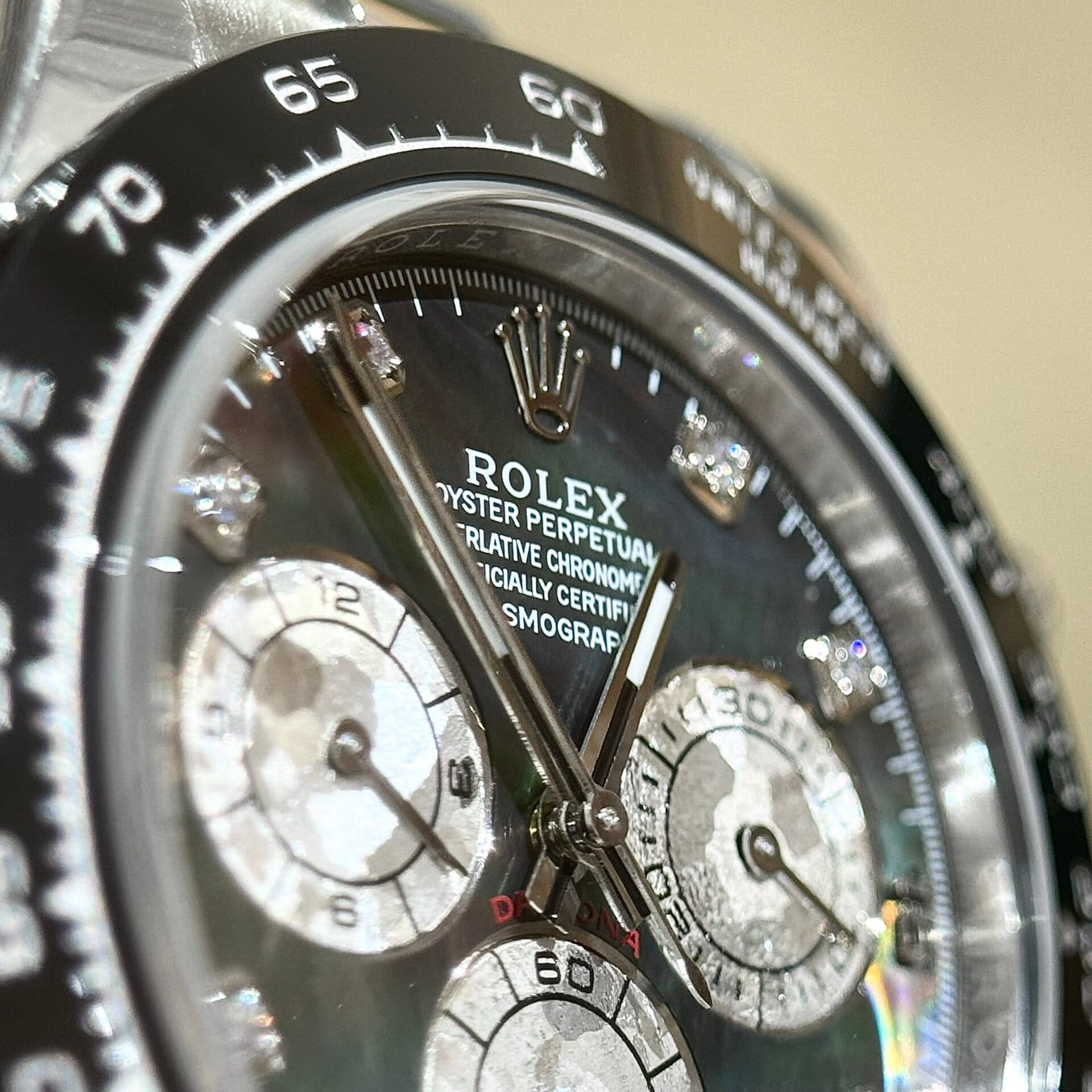 Dong-Ho-Kham-Trai-Rolex-Daytona-Coc-So-Kim-Cuong-Moissanite-40mm-3-1
