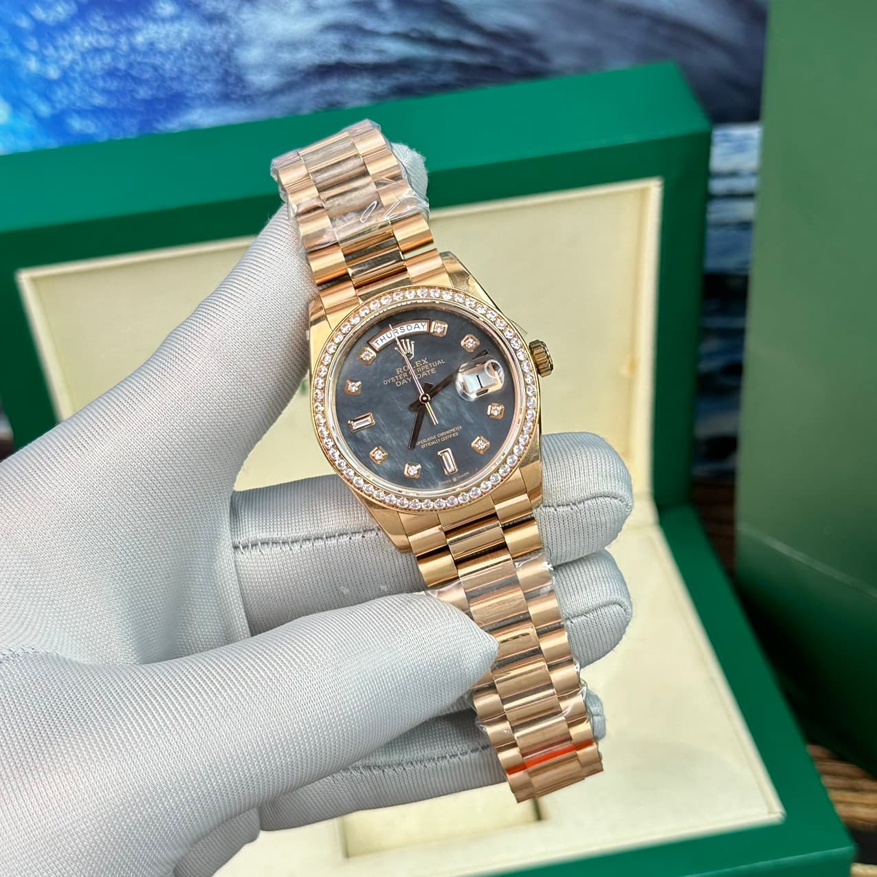 Dong-Ho-Nam-Rolex-Day-Date-Mat-Xa-Cu-Tim-Fake-11-BP-Factory-40mm-2-1