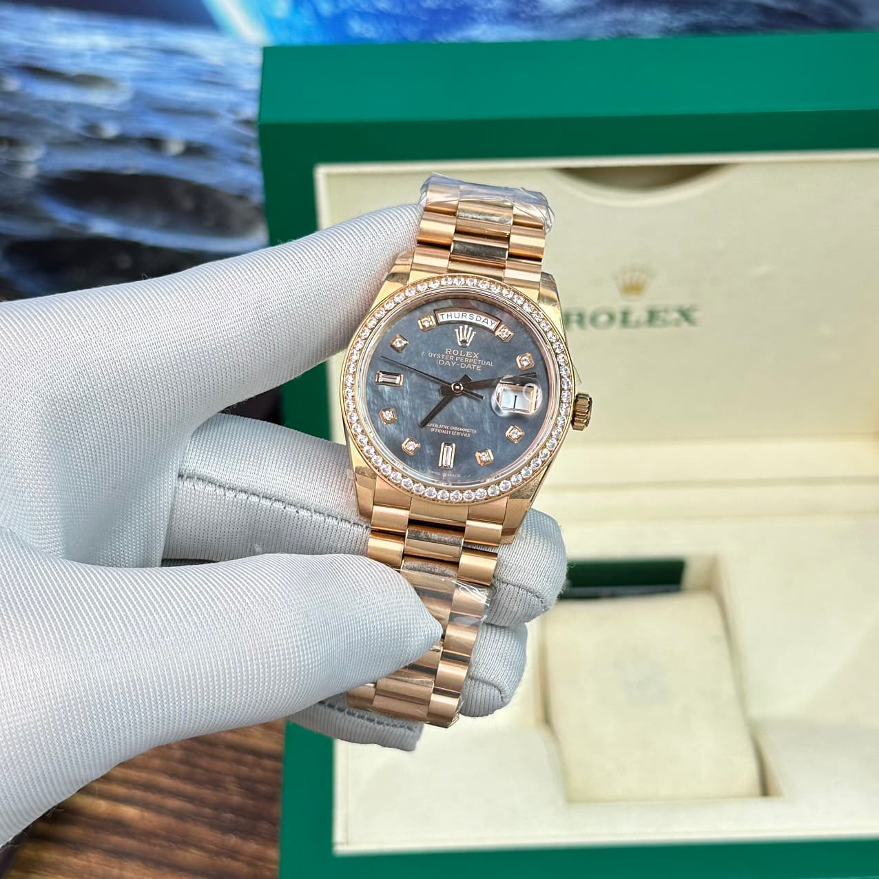 Dong-Ho-Nam-Rolex-Day-Date-Mat-Xa-Cu-Tim-Fake-11-BP-Factory-40mm-3-1