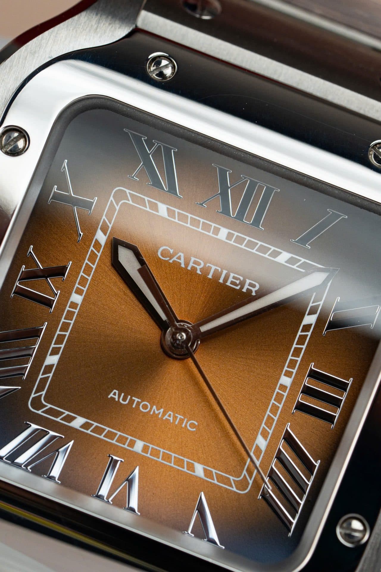 Dong-Ho-Nu-Cartier-Santos-WSA0065-Replica-11-Mat-Nau-Nha-May-BV-35mm-5-1