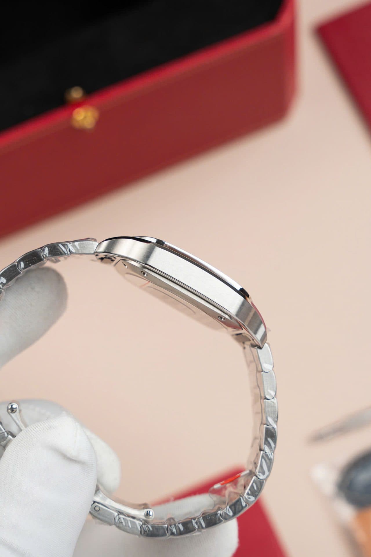 Dong-Ho-Nu-Cartier-Santos-WSA0065-Replica-11-Mat-Nau-Nha-May-BV-35mm-9-1
