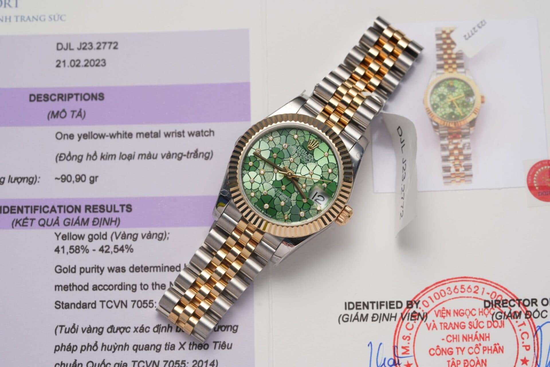 Dong-Ho-Nu-Rolex-Boc-Vang-Datejust-Mat-So-Xanh-Olive-Hoa-La-GM-31mm-3-scaled-1