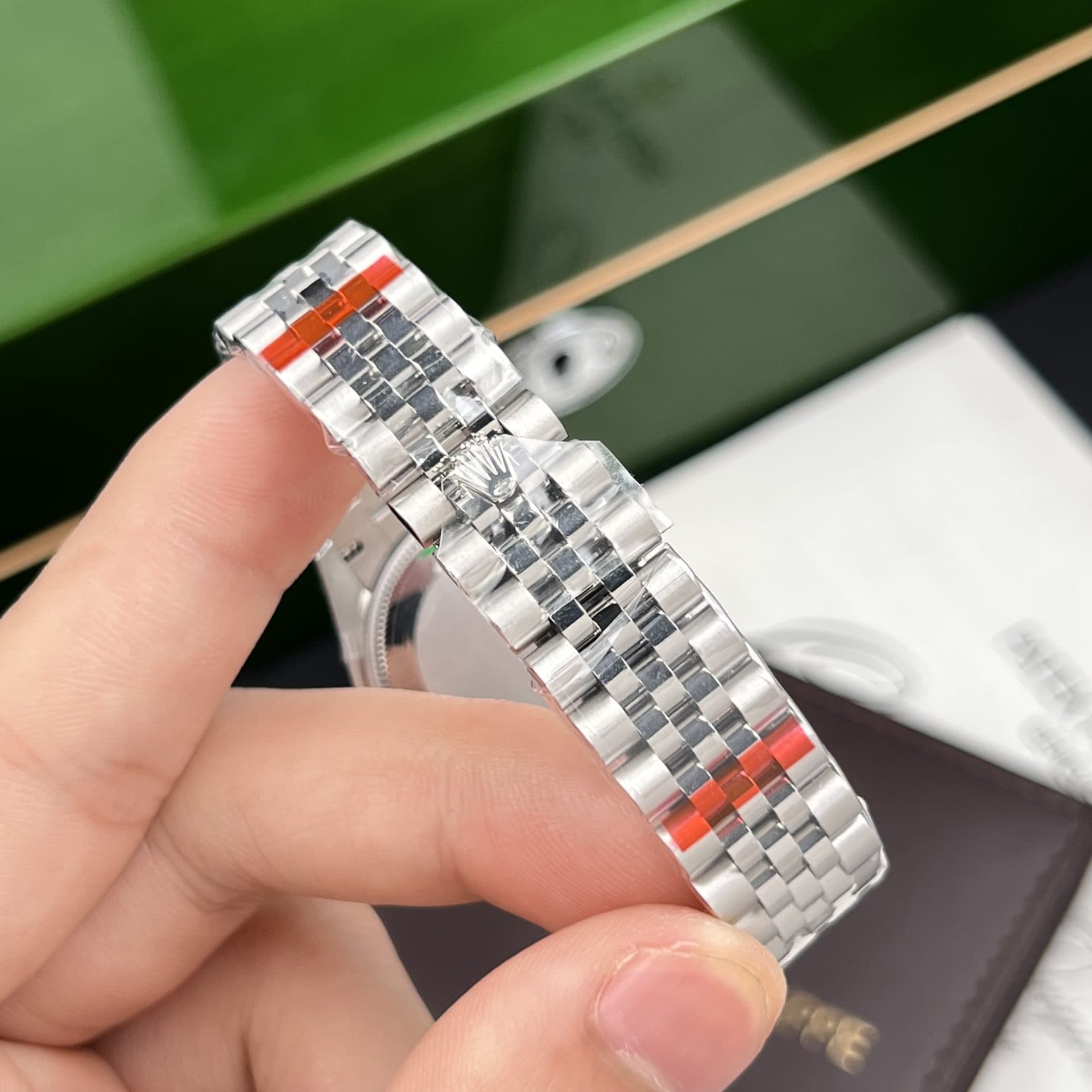 Dong-Ho-Nu-Rolex-DateJust-2