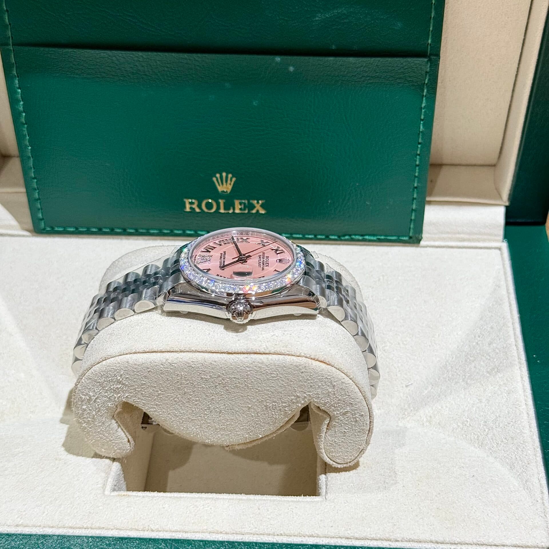Dong-Ho-Nu-Rolex-DateJust-Do-Kim-Cuong-Moissanite-Mat-So-Hong-31mm-4-1