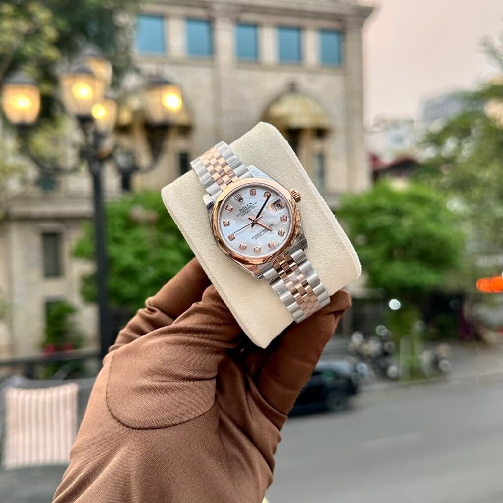 Dong-Ho-Nu-Rolex-DateJust-Mat-Kham-Trai-Mau-Demi-Fake-Cao-Cap-Nhat-31mm-3-1