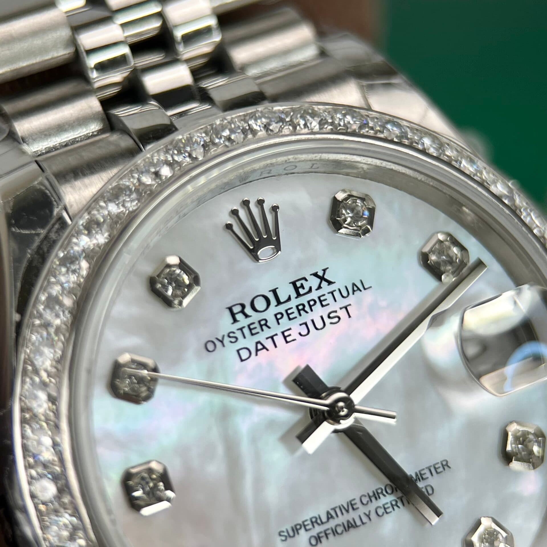 Dong-Ho-Nu-Rolex-DateJust-Rep-11-Dinh-Da-Mat-Xa-Cu-4-1