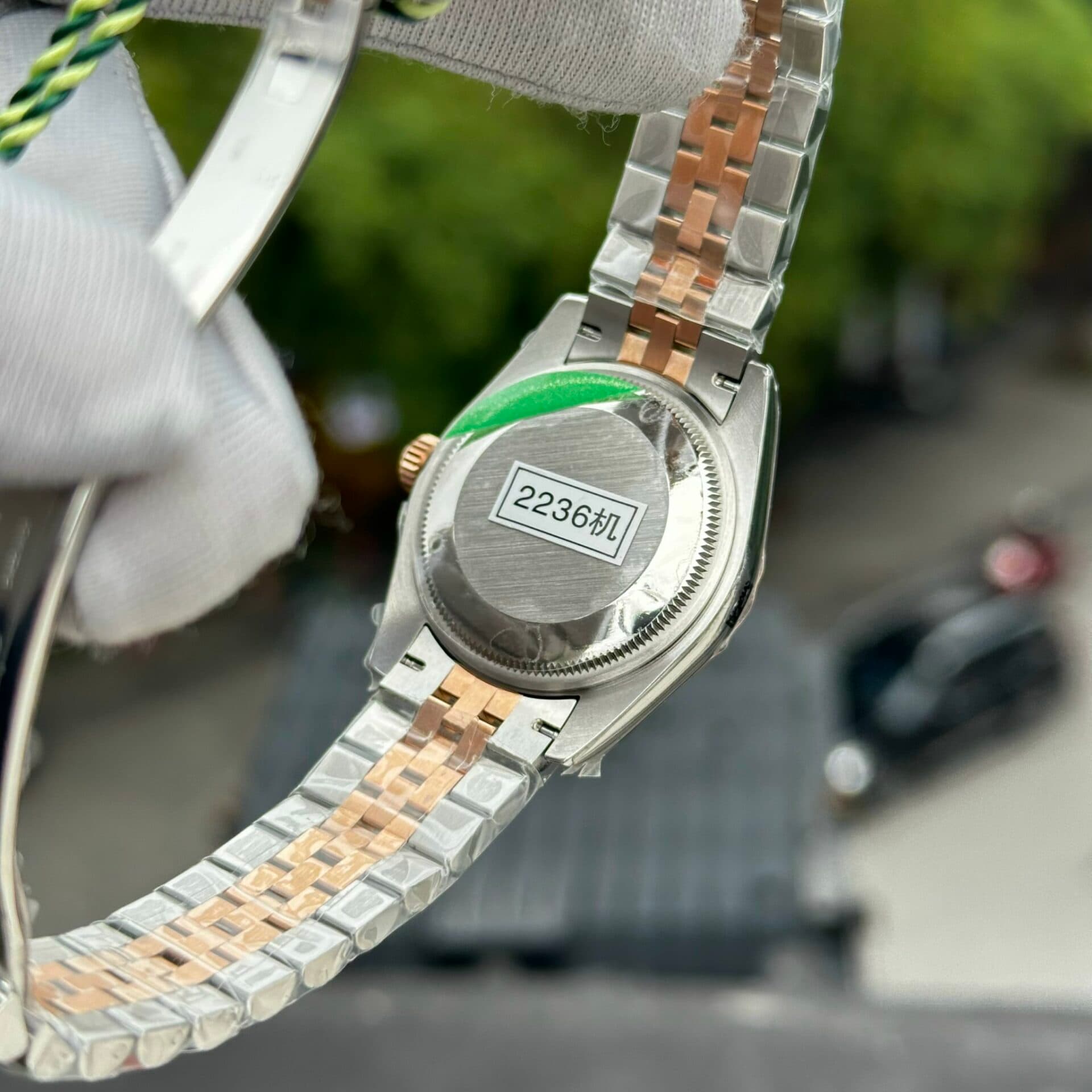 Dong-Ho-Nu-Rolex-DateJust-Replica-11-Mat-Xa-Cu-Dinh-Da-31mm-3-1