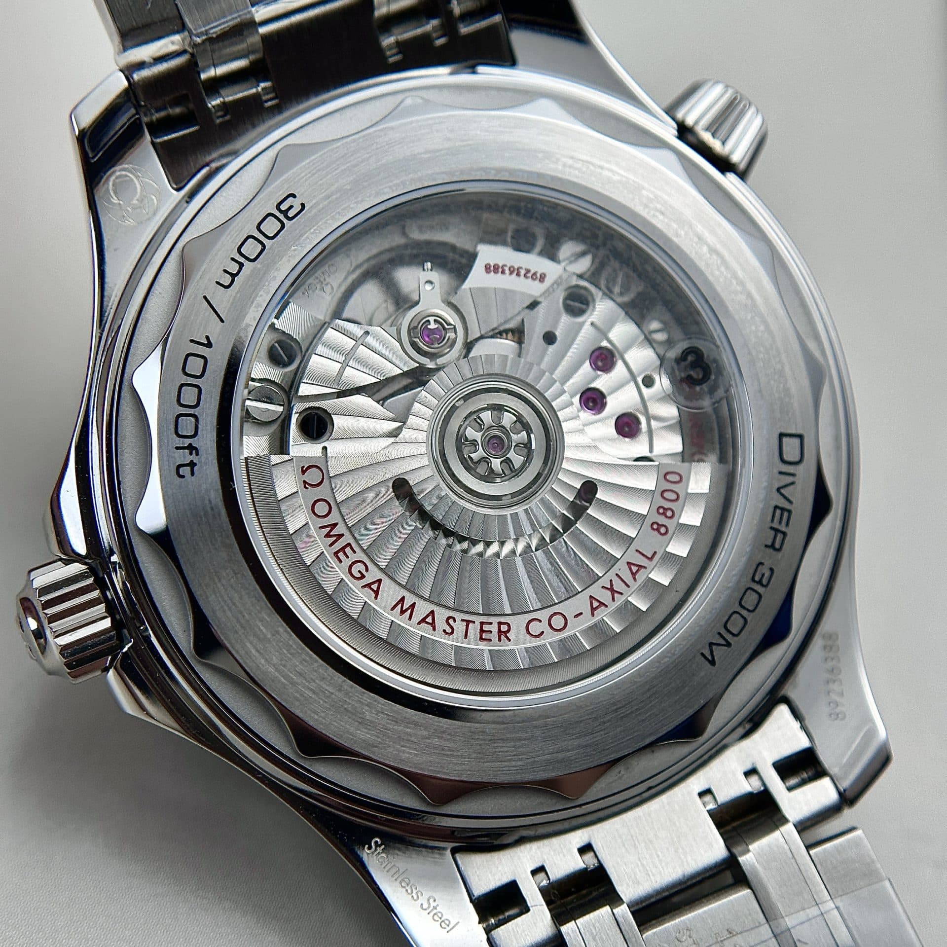 Dong-Ho-Omega-Automatic-Nam-1