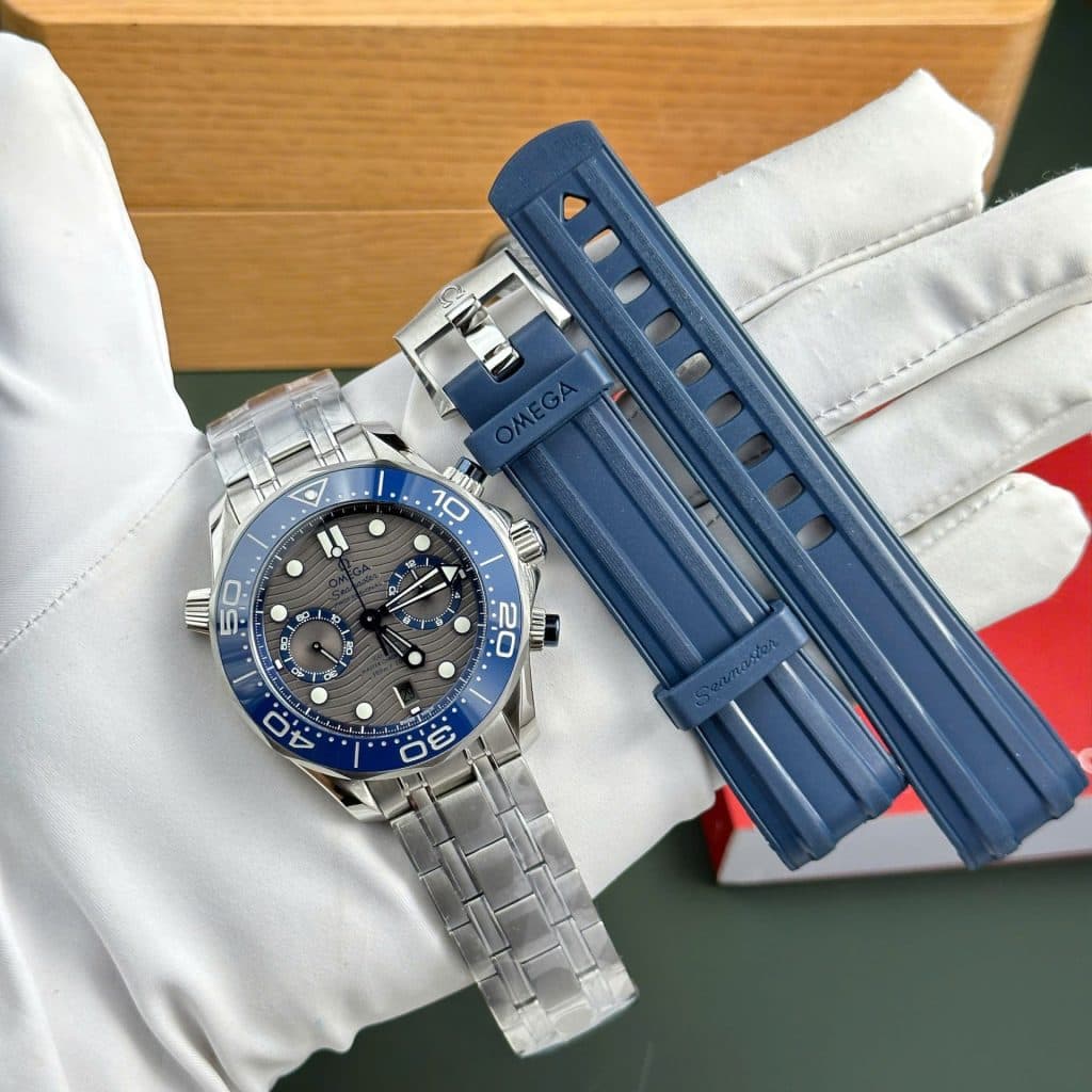 Dong-Ho-Omega-Che-Tac-Seamaster-Diver-300M-Chronograph-Mat-Xam-Nha-May-N1-44mm-1-1