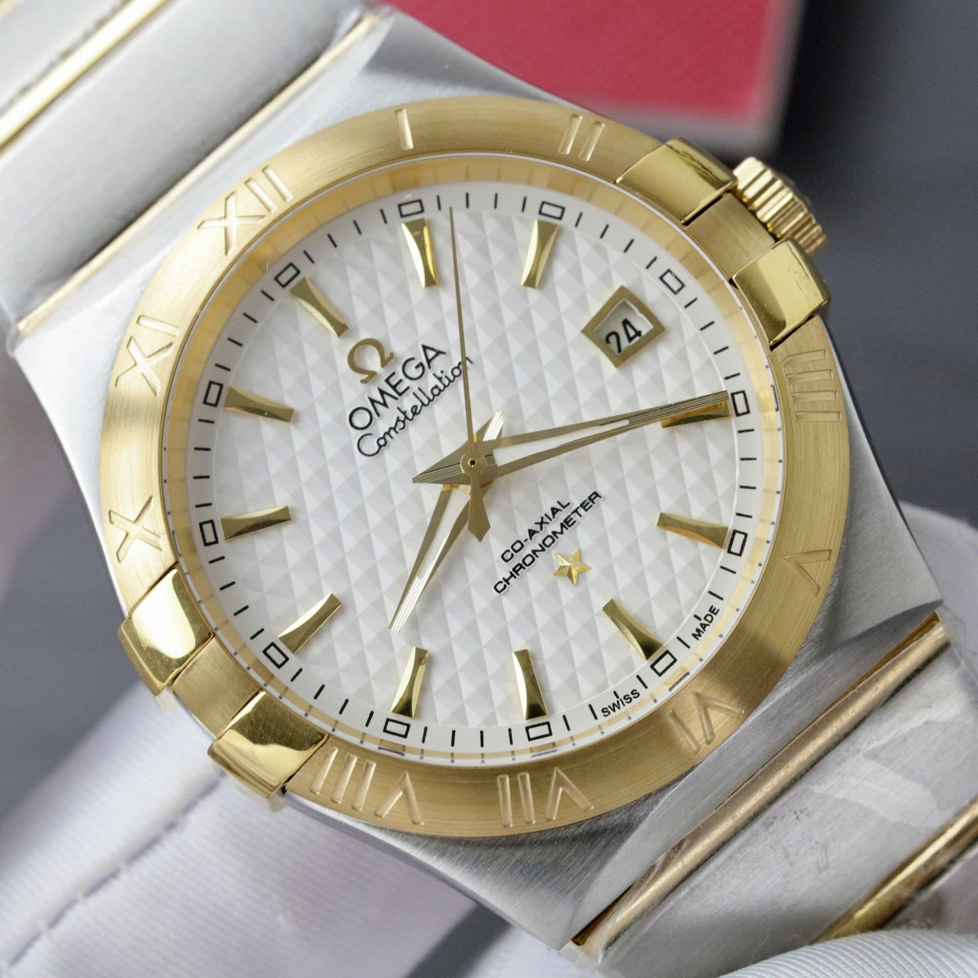 Dong-Ho-Omega-Constellation-Co-Axial-Fake-1-1-Cao-Cap-Day-Kim-Loai-38mm-4-1