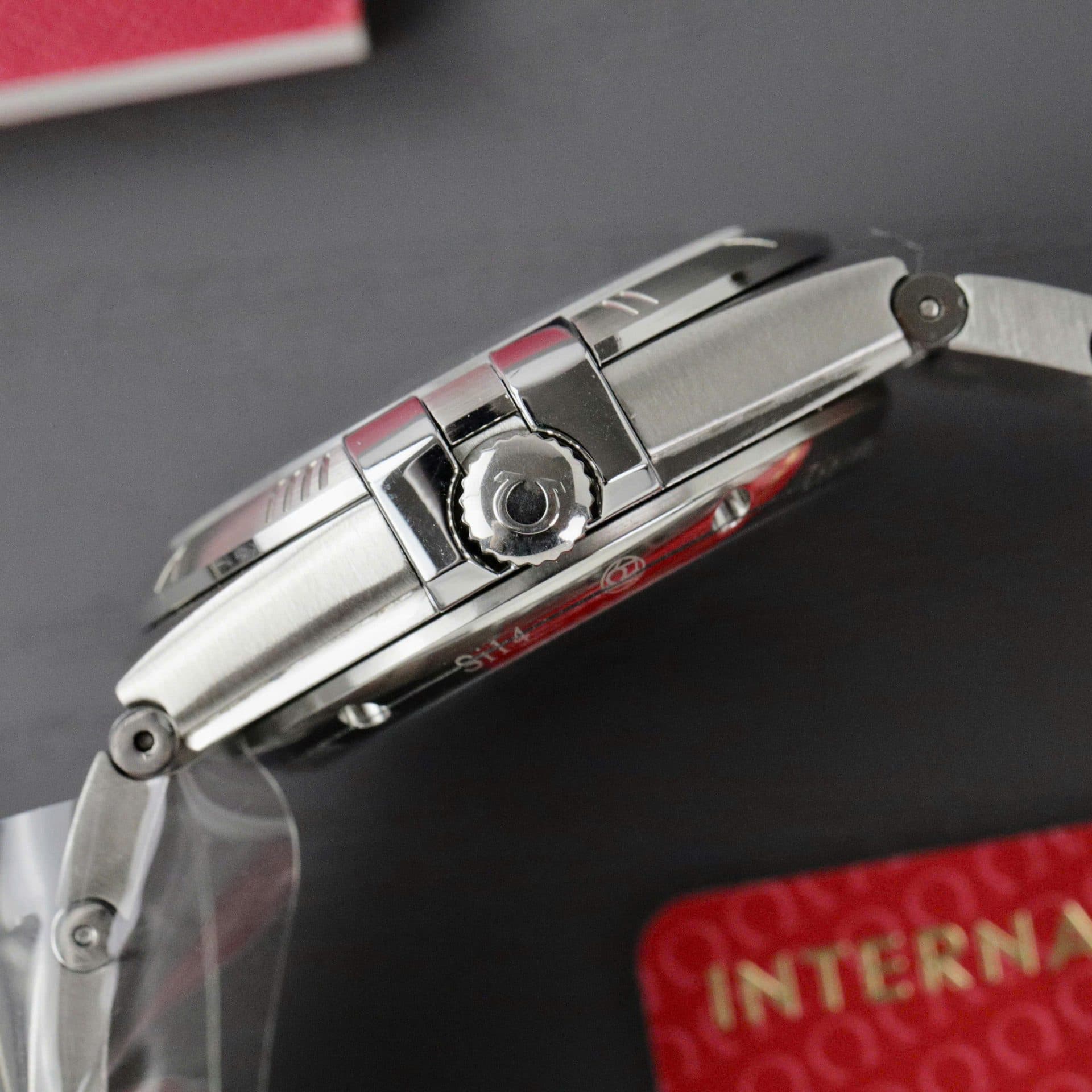Dong-Ho-Omega-Constellation-Co-Axial-Fake-11-2
