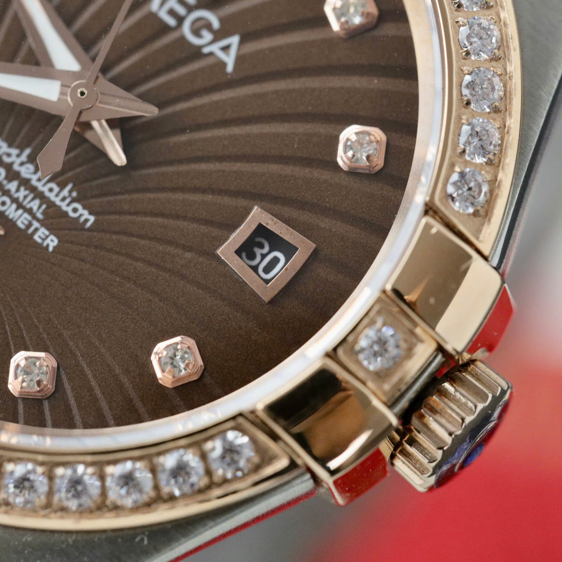 Dong-Ho-Omega-Constellation-Co-Axial-Fake-11-Demi-Vang-Hong-Mat-Nau-38mm-1-1