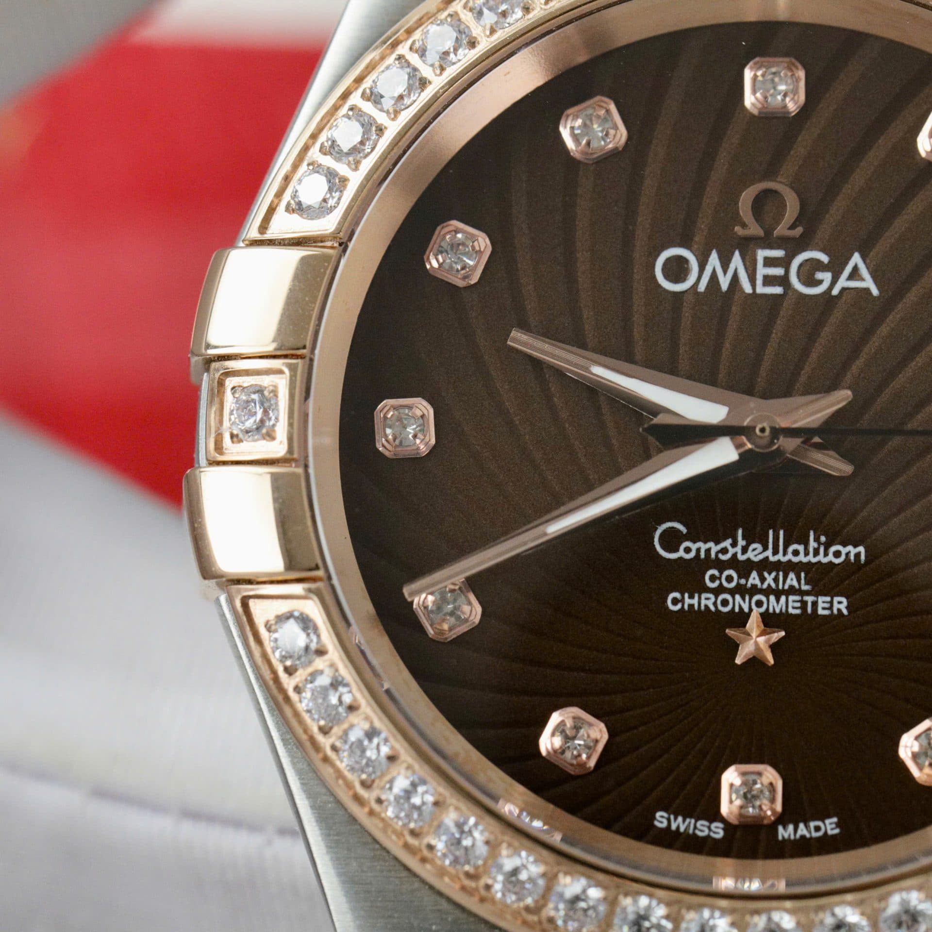 Dong-Ho-Omega-Constellation-Co-Axial-Fake-11-Demi-Vang-Hong-Mat-Nau-38mm-6-1